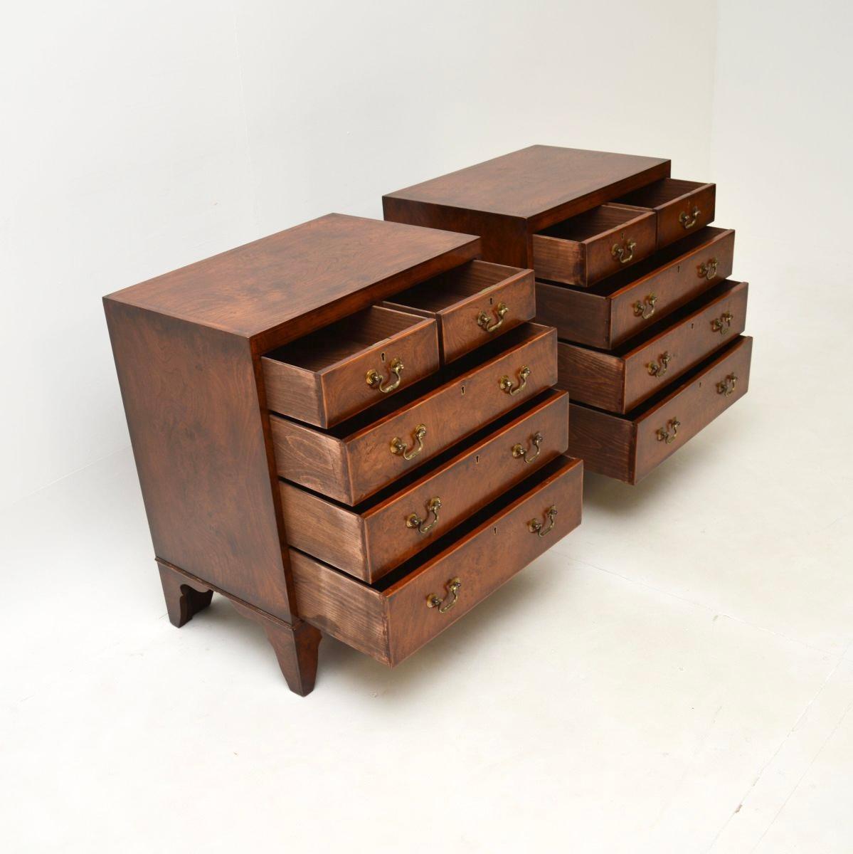 Pair of Antique Burr Elm Georgian Style Side Chests In Good Condition In London, GB