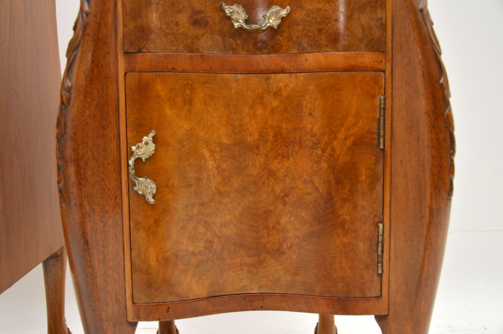 Pair of Antique Burr Walnut Bedside Cabinets 5