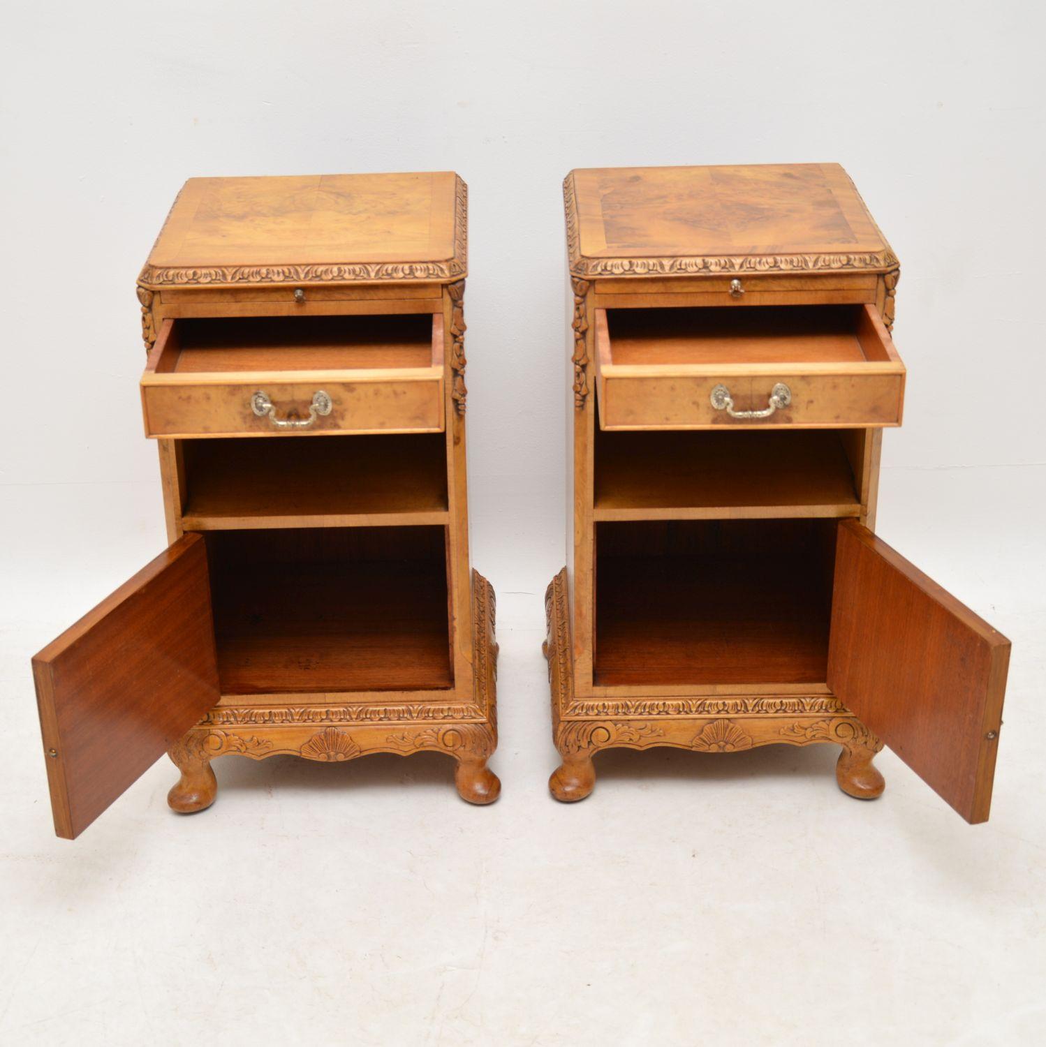 Pair of Antique Burr Walnut Bedside Cabinets In Good Condition In London, GB
