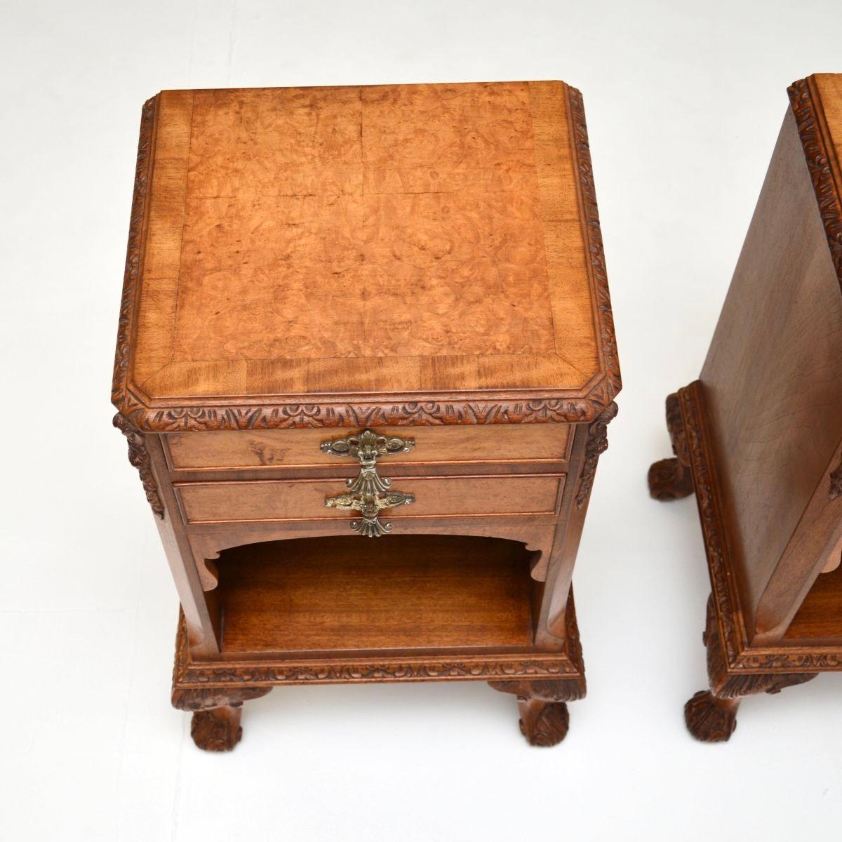 Pair of Antique Burr Walnut Bedside Cabinets In Good Condition In London, GB