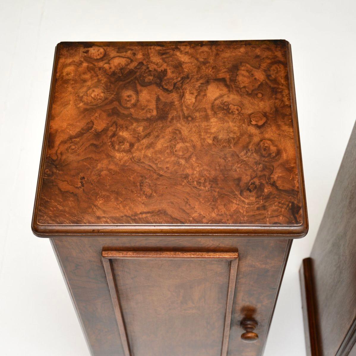 Mid-20th Century Pair of Antique Burr Walnut Bedside Cabinets For Sale
