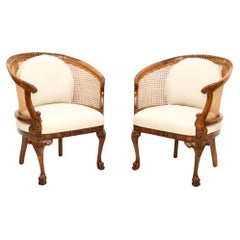 Pareja de Sillones Bergère Antiguos de Nogal Caneado