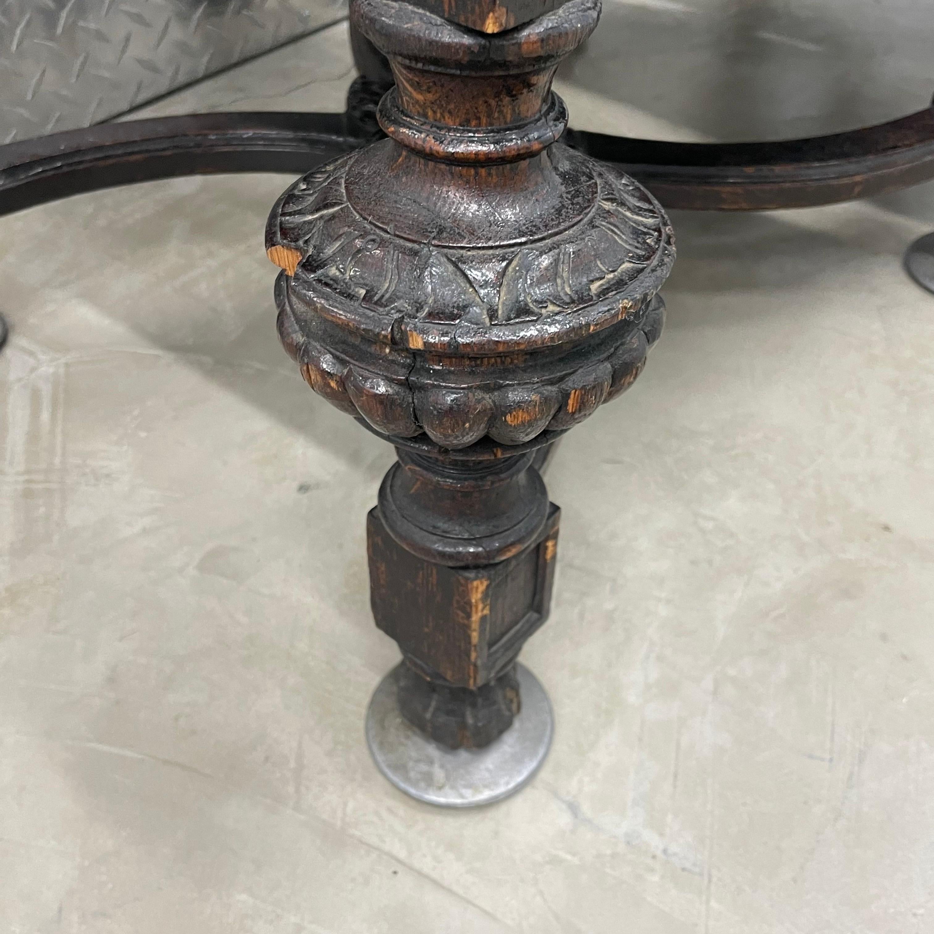 Paire de chaises d'appoint anciennes en bois dur sculpté, début du 20e siècle en vente 2