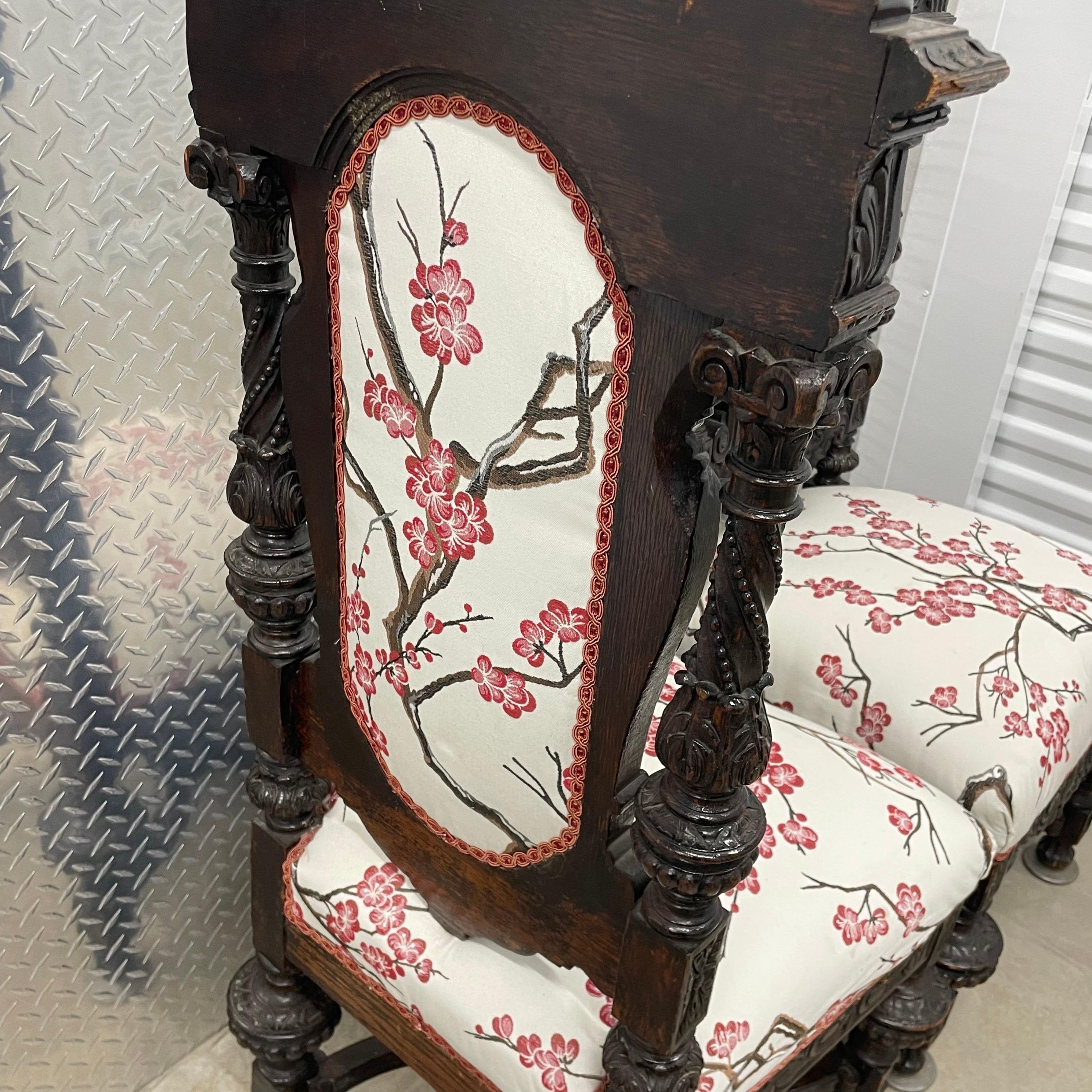 20ième siècle Paire de chaises d'appoint anciennes en bois dur sculpté, début du 20e siècle en vente