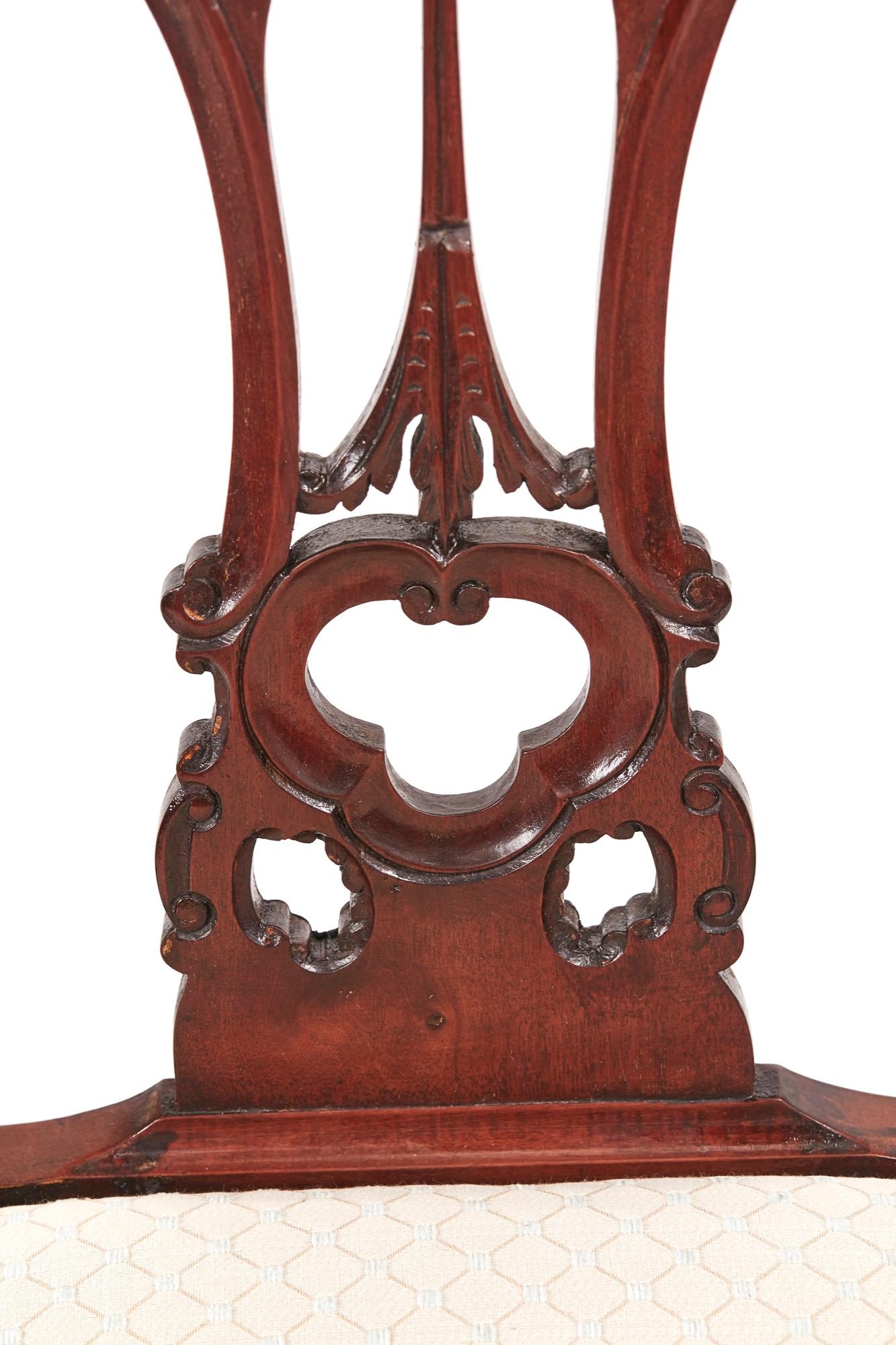 Pair of Antique Carved Mahogany Side Chairs In Excellent Condition For Sale In Stutton, GB