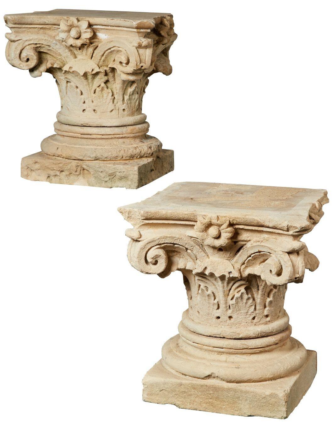 XIXe siècle Paire de chapiteaux anciens en pierre sculptée en vente