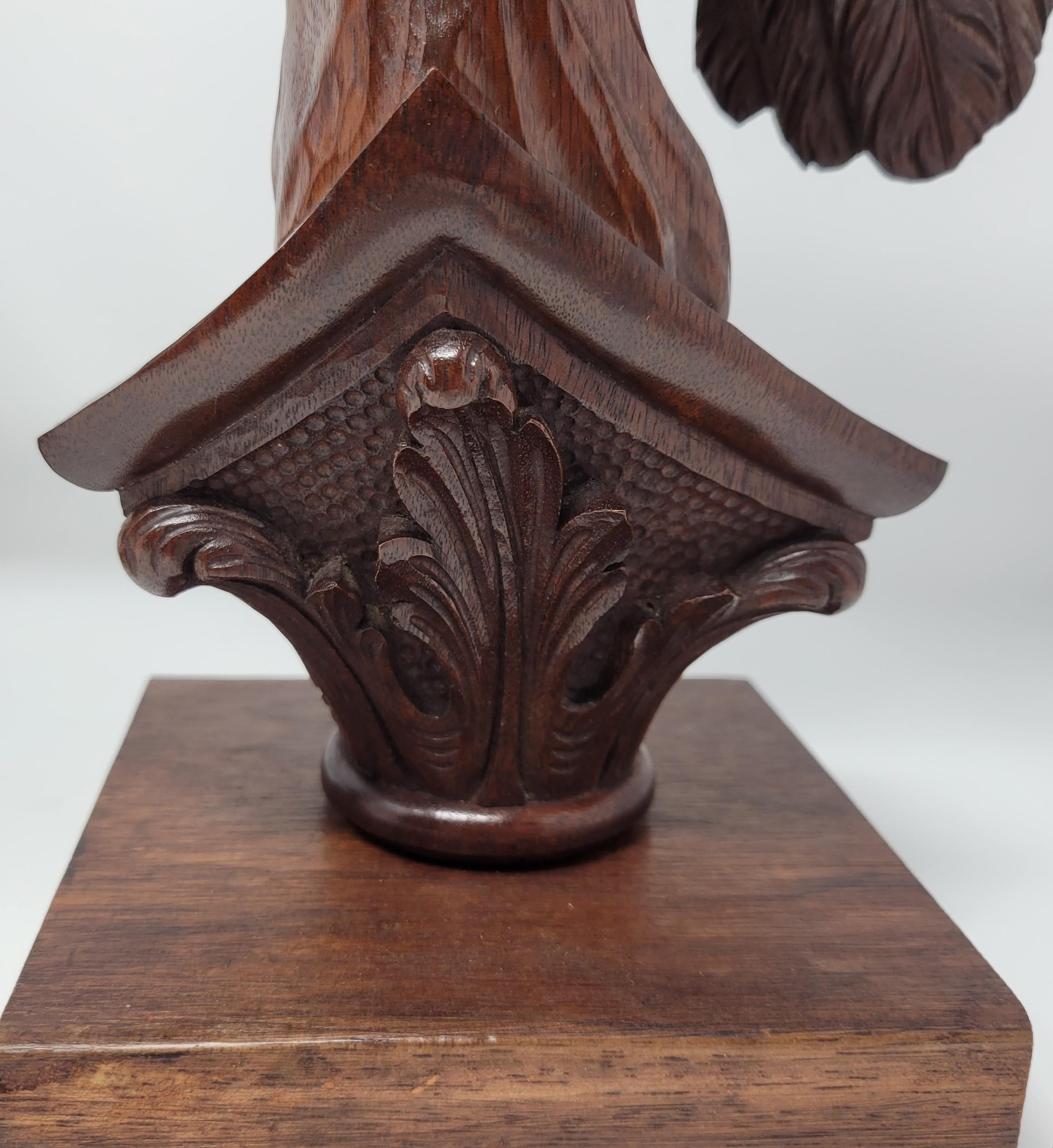 Pair of Antique Carved Wood Cockatoos  For Sale 3