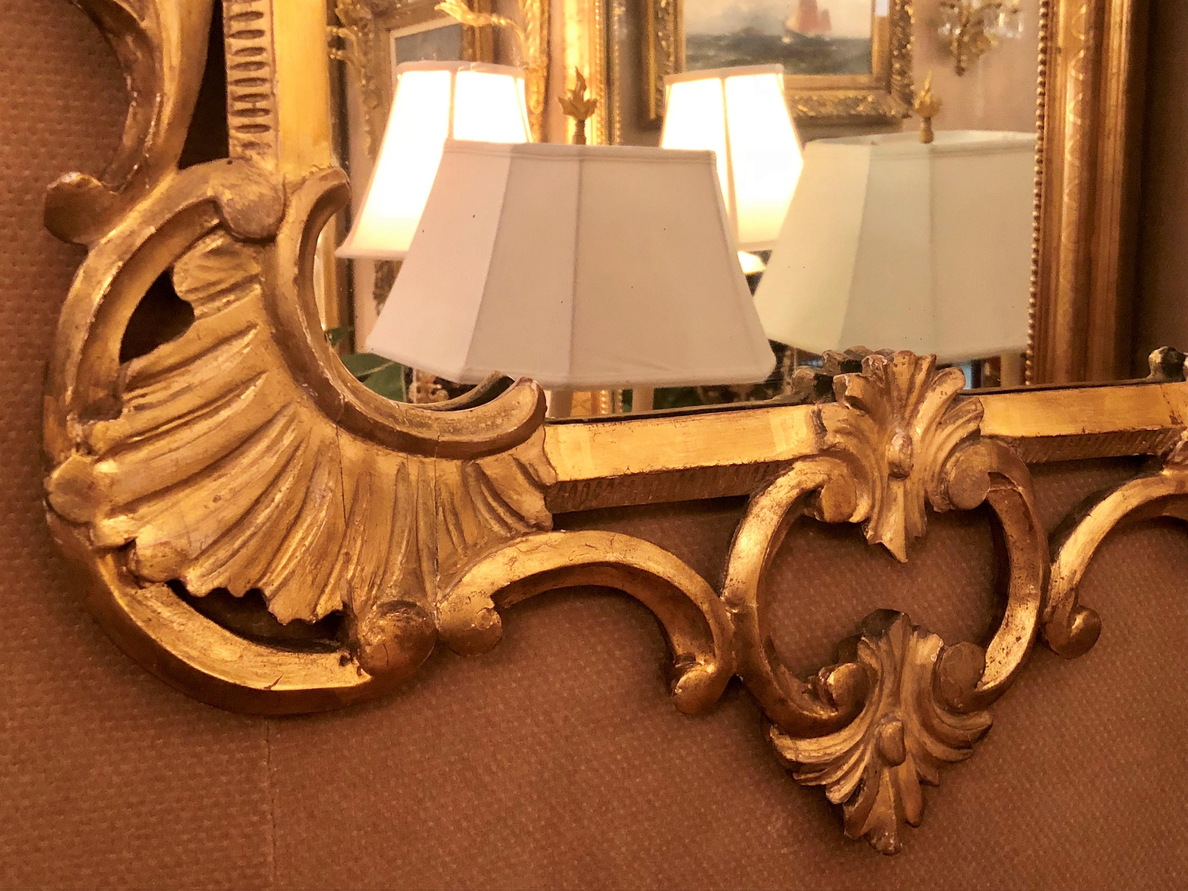 Pair of Antique Carved Wood Gilt Mirrors In Good Condition In New Orleans, LA