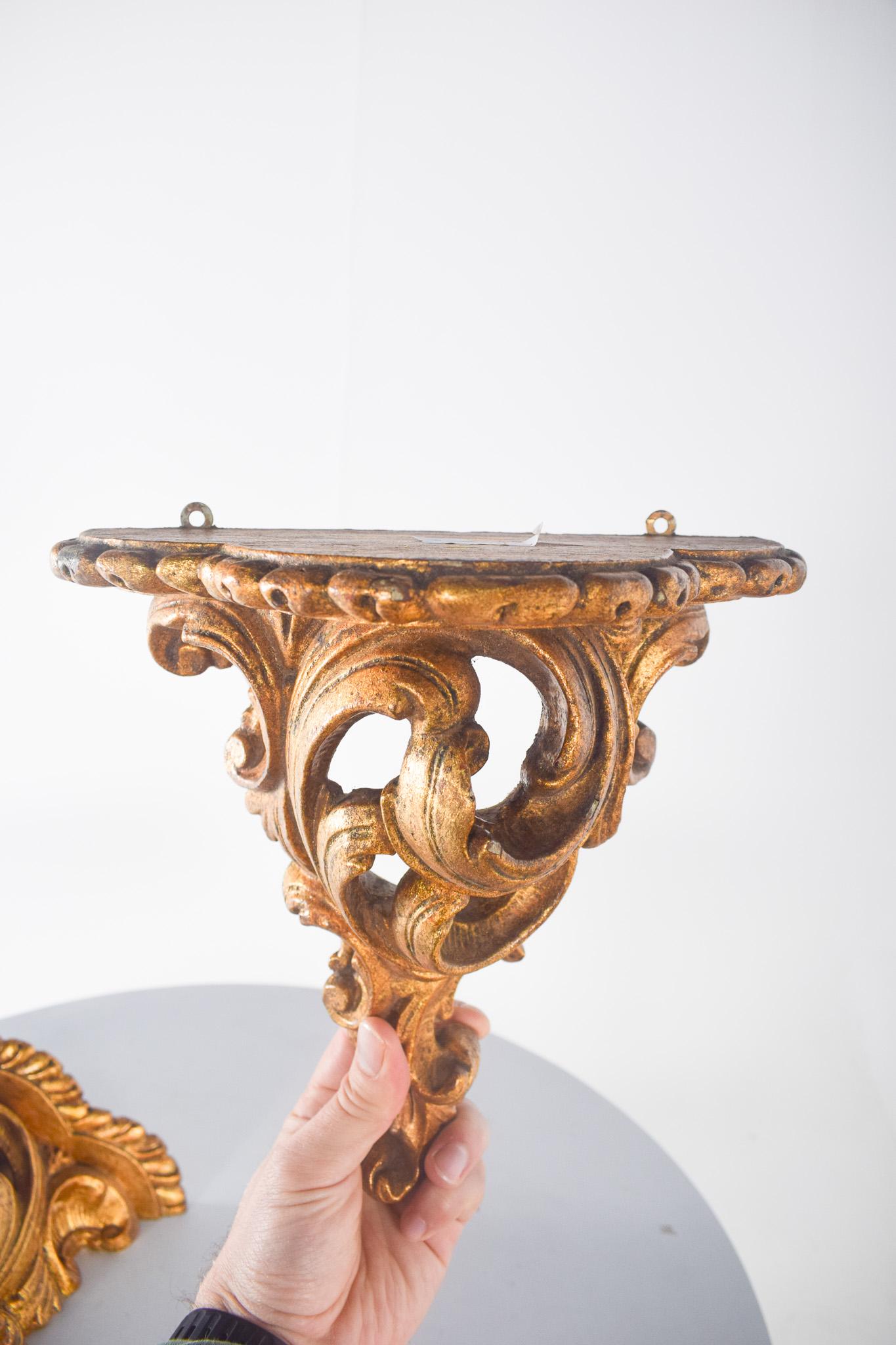 20th Century Pair of Antique Carved Wooden Pedestals For Sale