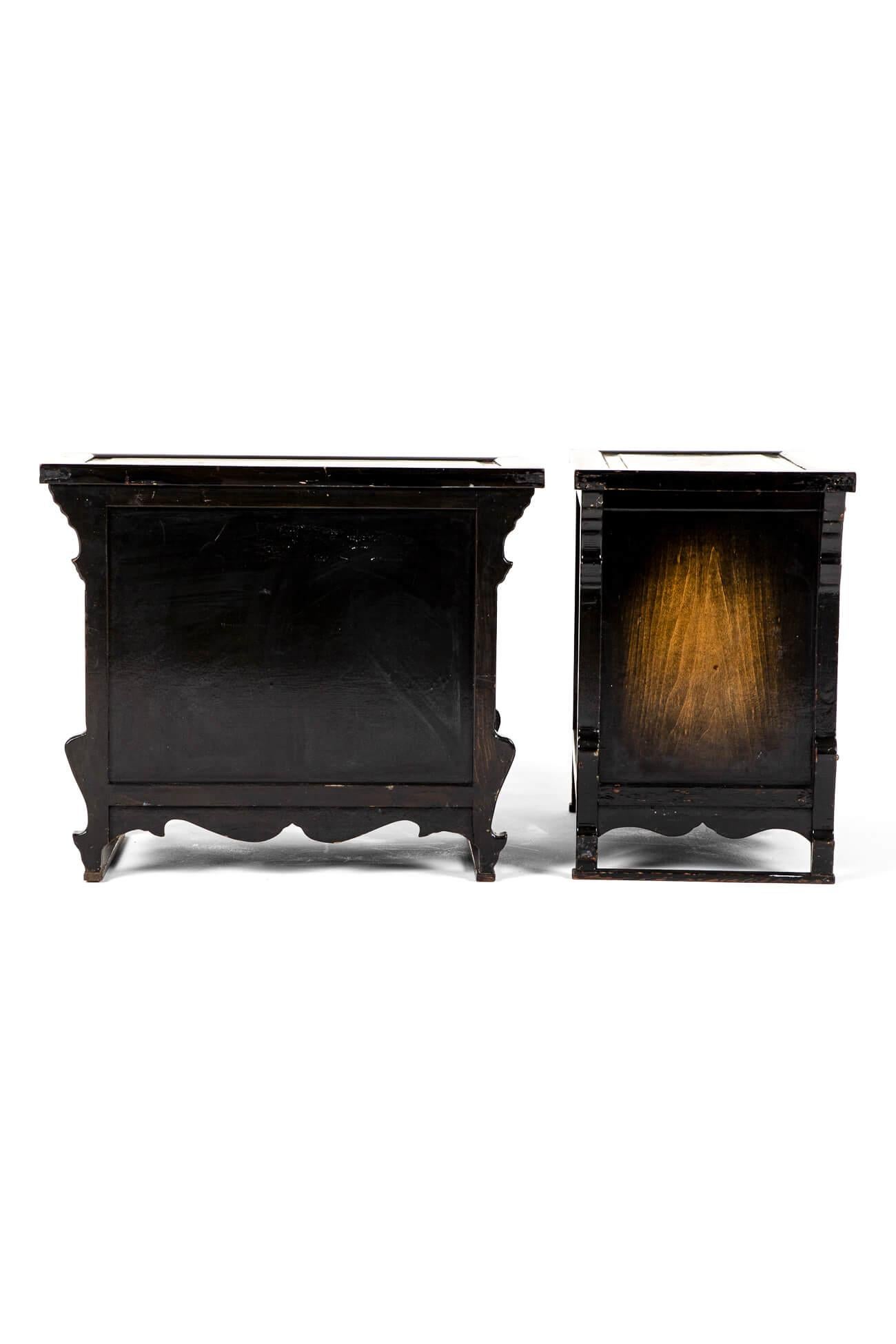 19th Century Pair of Antique Chinese Apothecary Bedside Cabinets For Sale