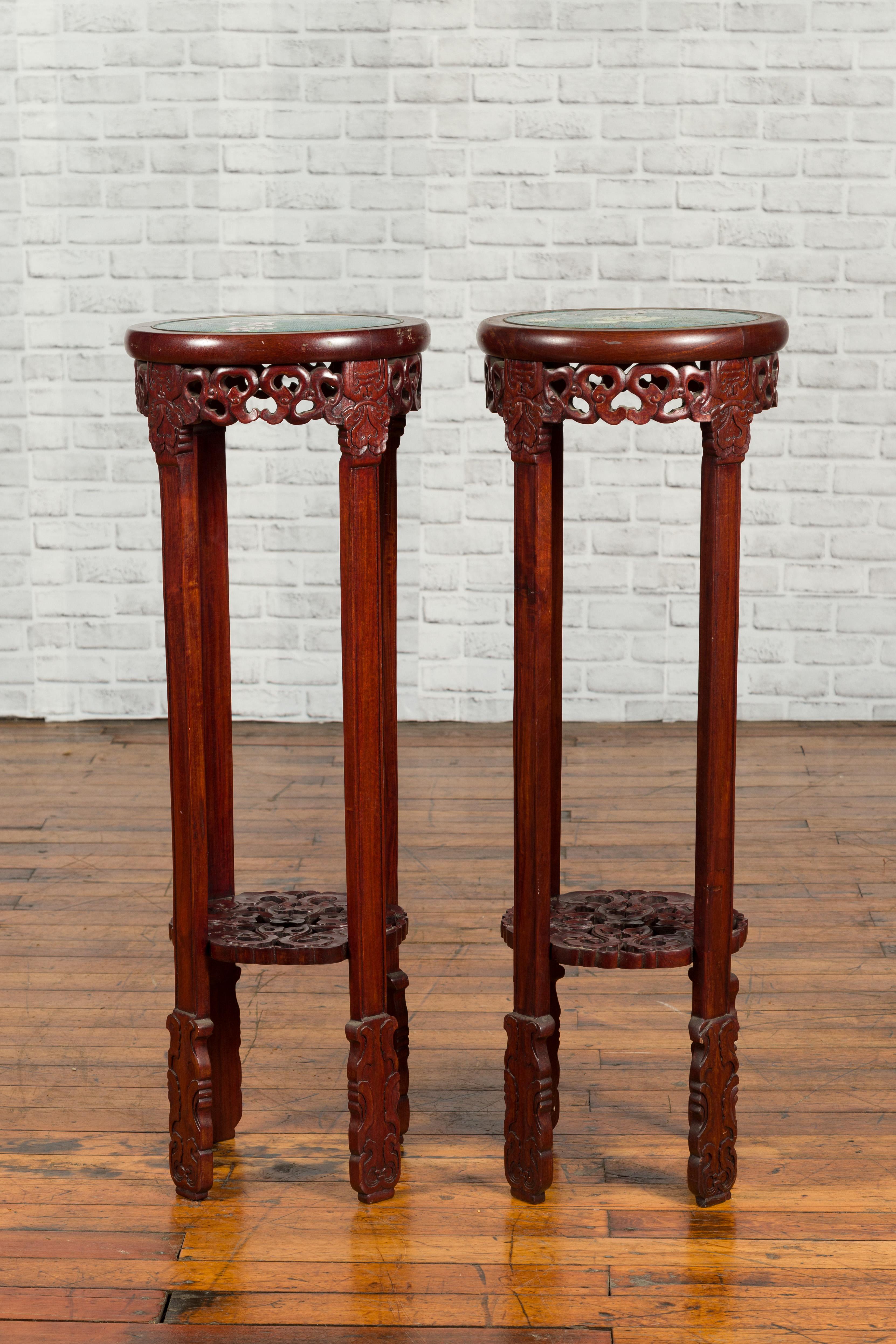 Pair of Antique Chinese Carved Round Stands with Painted Floral and Bird Décor For Sale 7