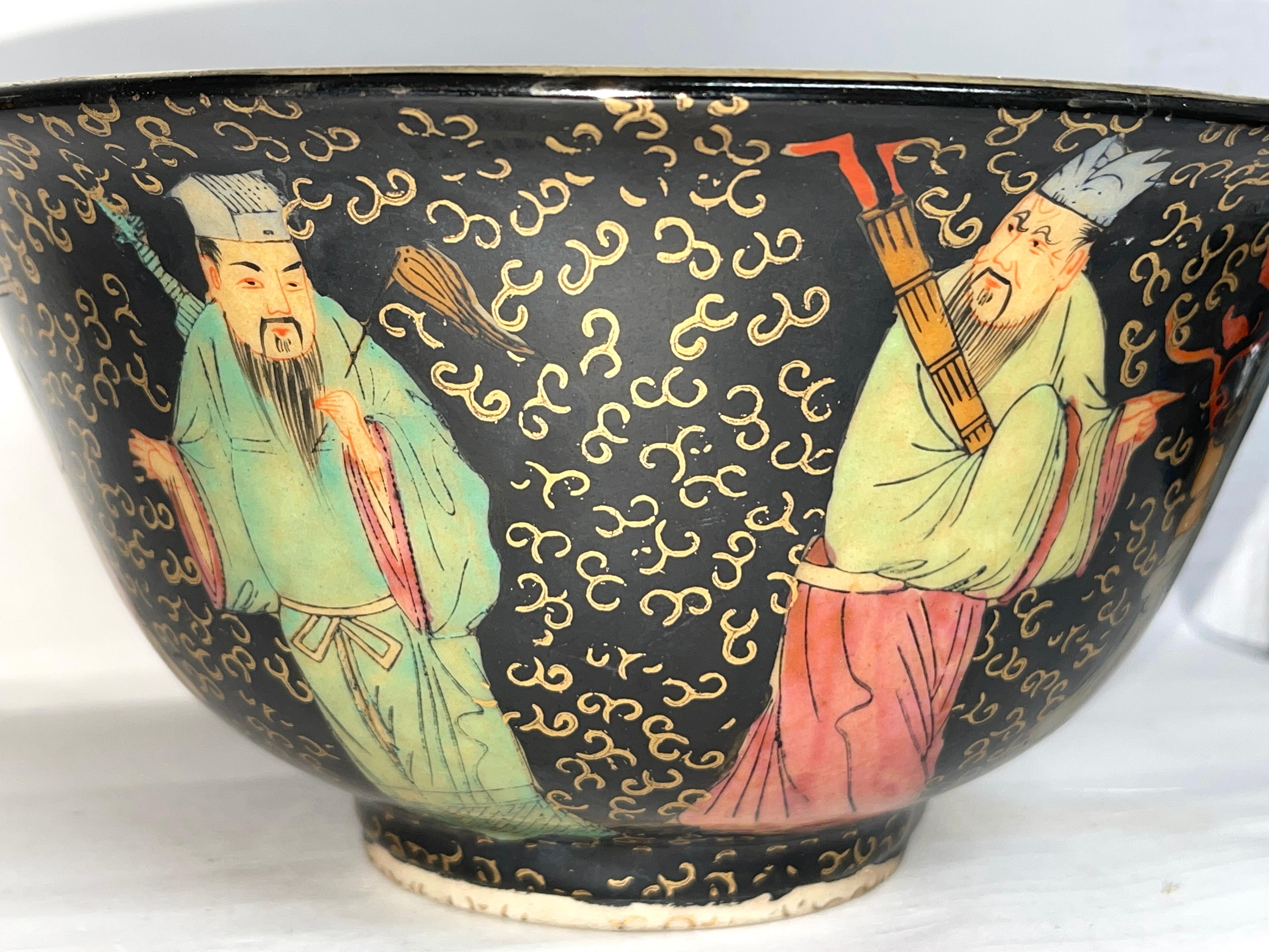 Pair of Antique Chinese Ceramic Bowls, 20th Century, Asian Art For Sale 11