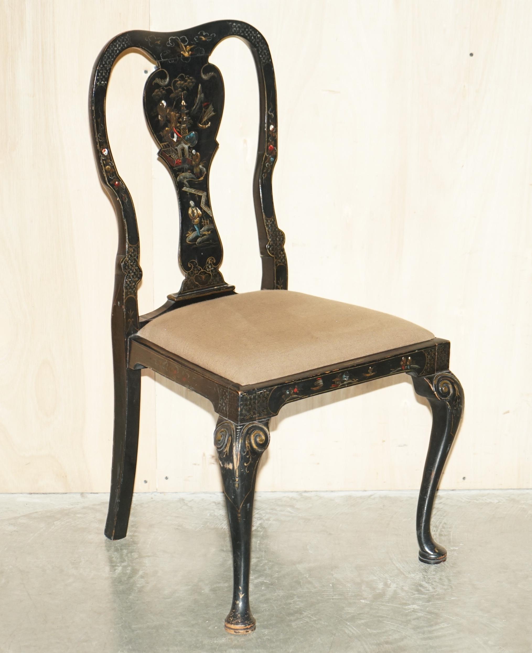 We are delighted to offer for sale this stunning pair of Antique Victorian highly decorative Chinese Chinoiserie black lacquered side chairs in the George III style

They are a sublime set, very finely made in period timber, they are basically art
