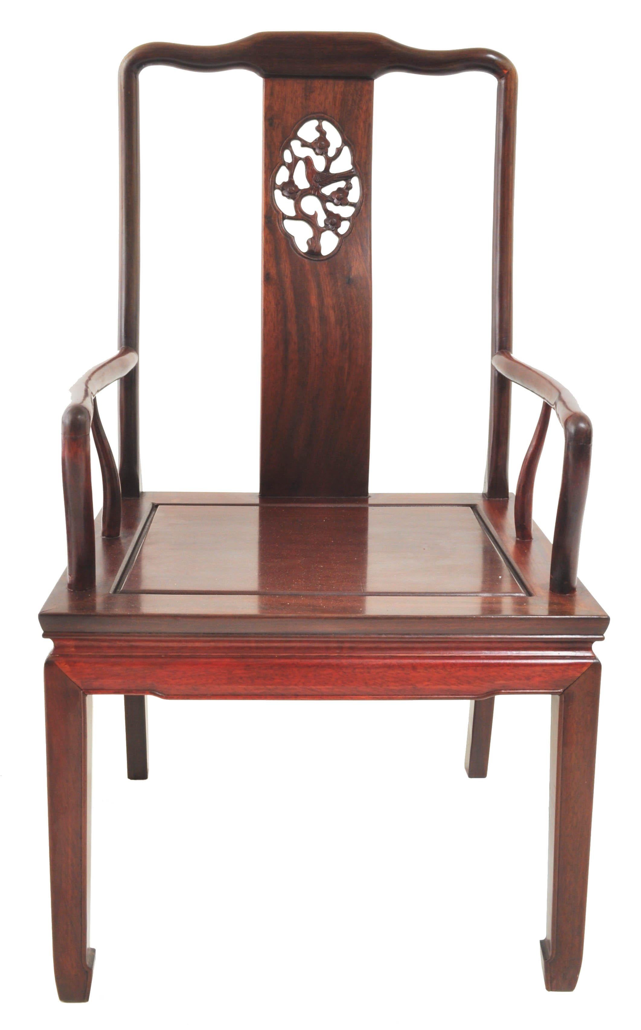 Early 20th Century Pair of Antique Chinese Chippendale Rosewood Armchairs, Qing Dynasty, circa 1900 For Sale