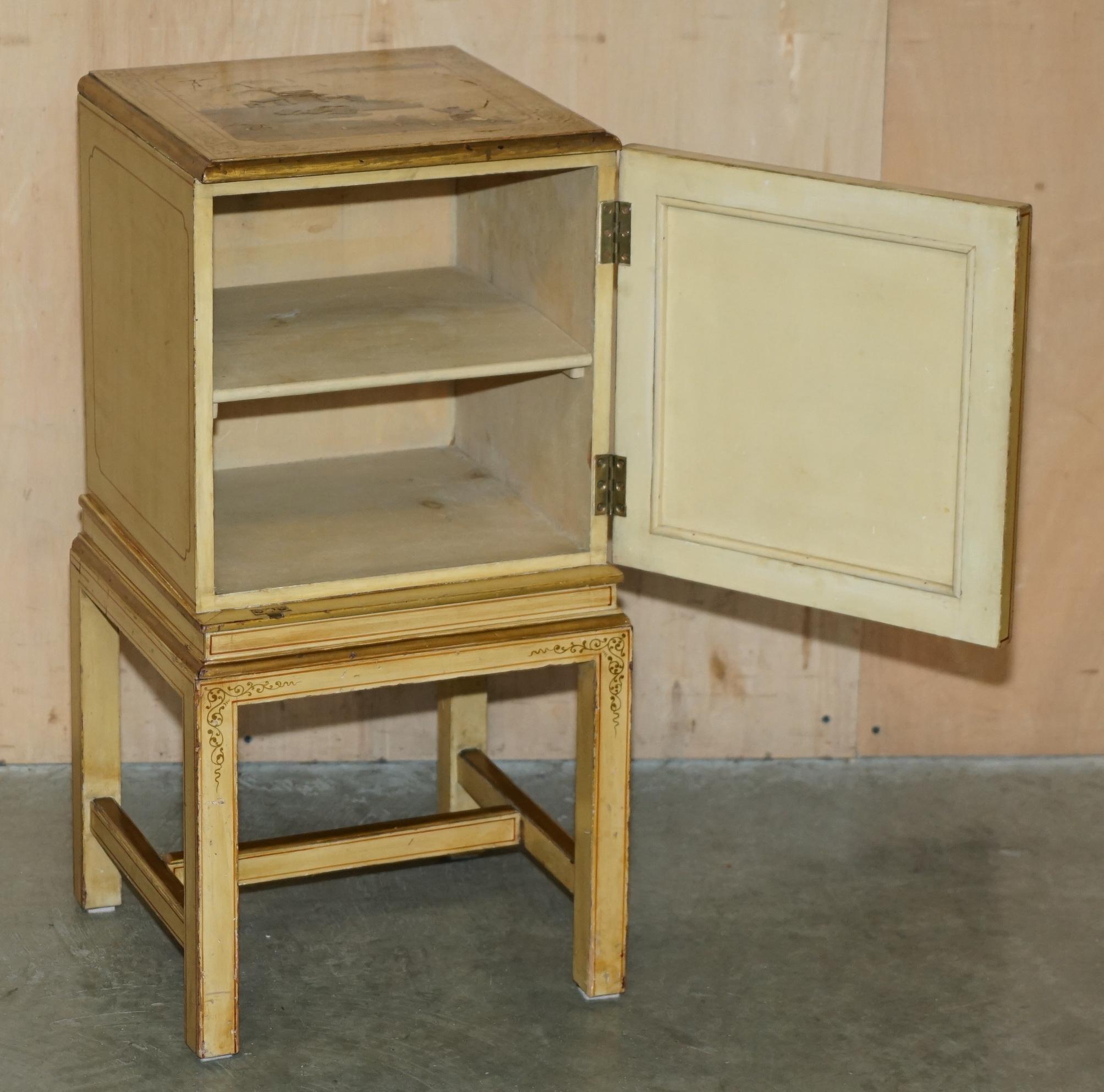 PAiR OF ANTIQUE CHINESE EXPORT HAND PAINTED & LACQUERED NIGHTSTANDS SIDE TABLES im Angebot 12