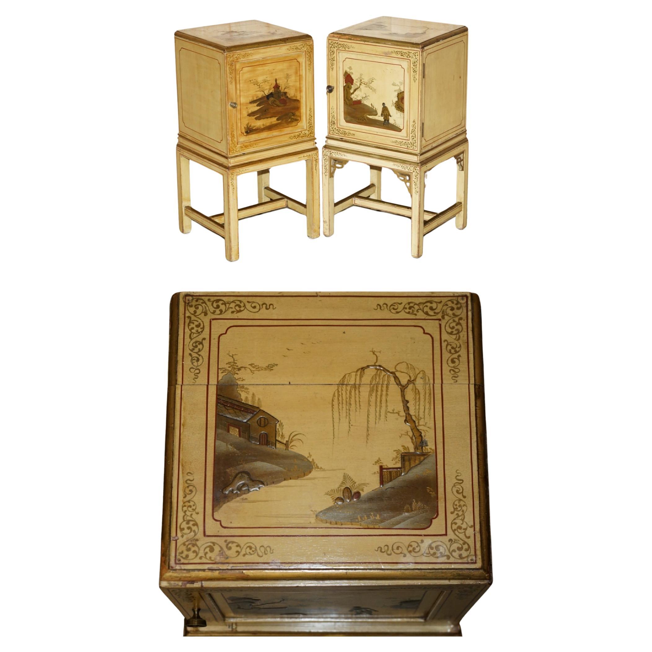PAiR OF ANTIQUE CHINESE EXPORT HAND PAINTED & LACQUERED NIGHTSTANDS SIDE TABLES