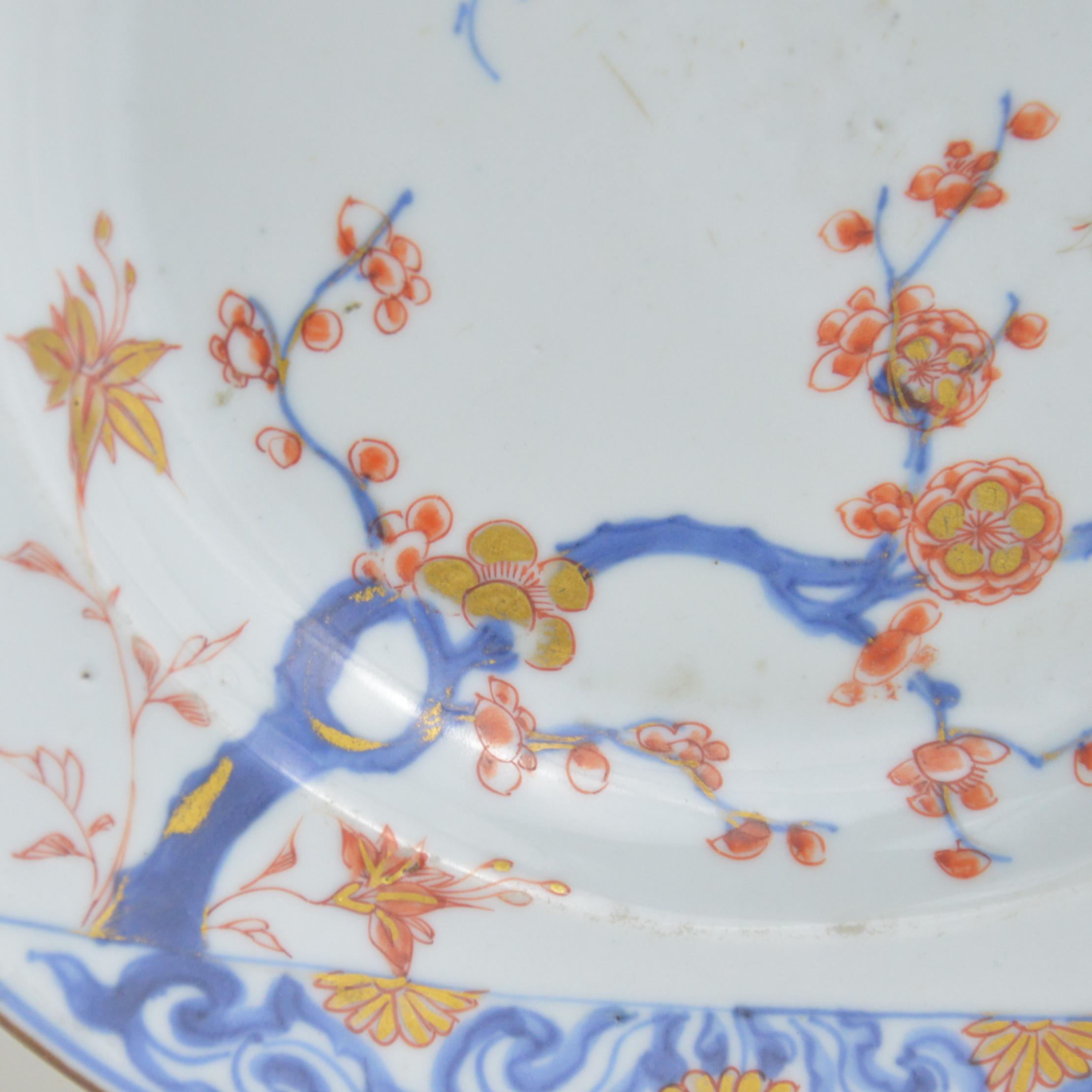 Pair of Antique Chinese Imari Plates 18th Century Kangxi Period 5