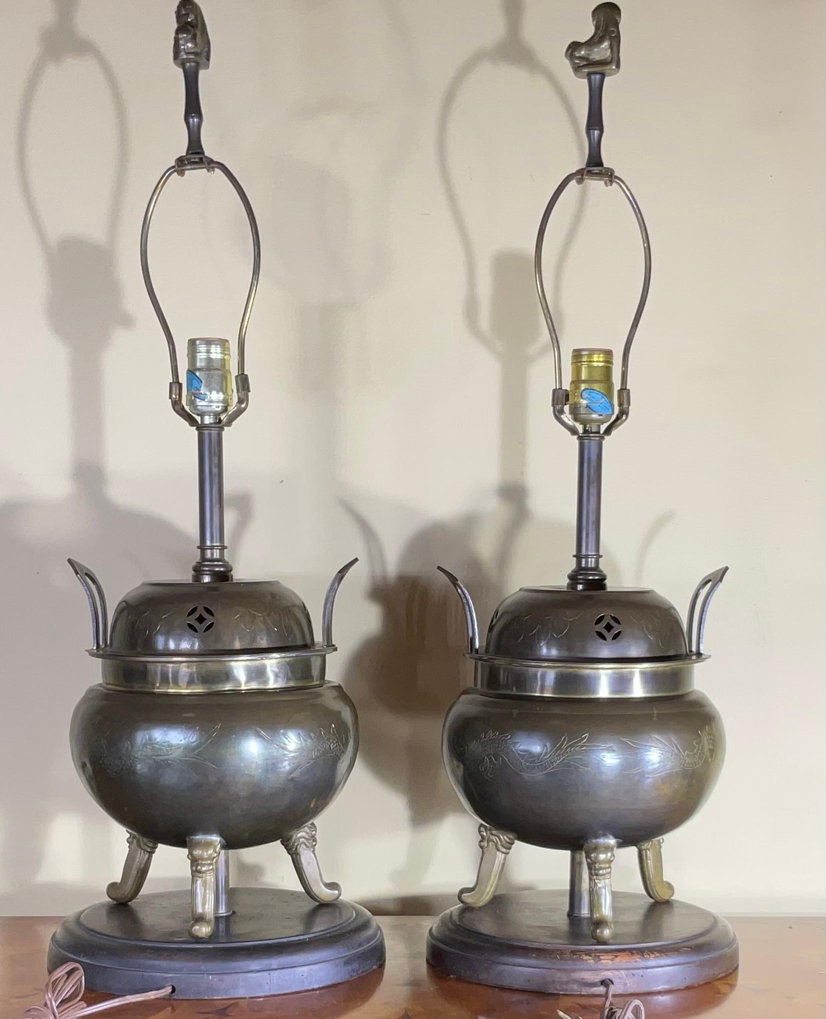 20th Century Pair Of Antique Chinese Incence Burner Table Lamp For Sale