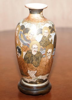 Pair of Antique Chinese or Japanese Oriental Vases Hand Painted and Signed Urns