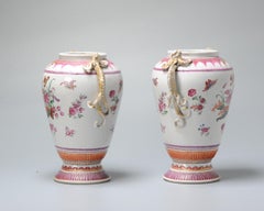 Pair of Antique Chinese Porcelain Vases Chine de Commande Rose Dragon