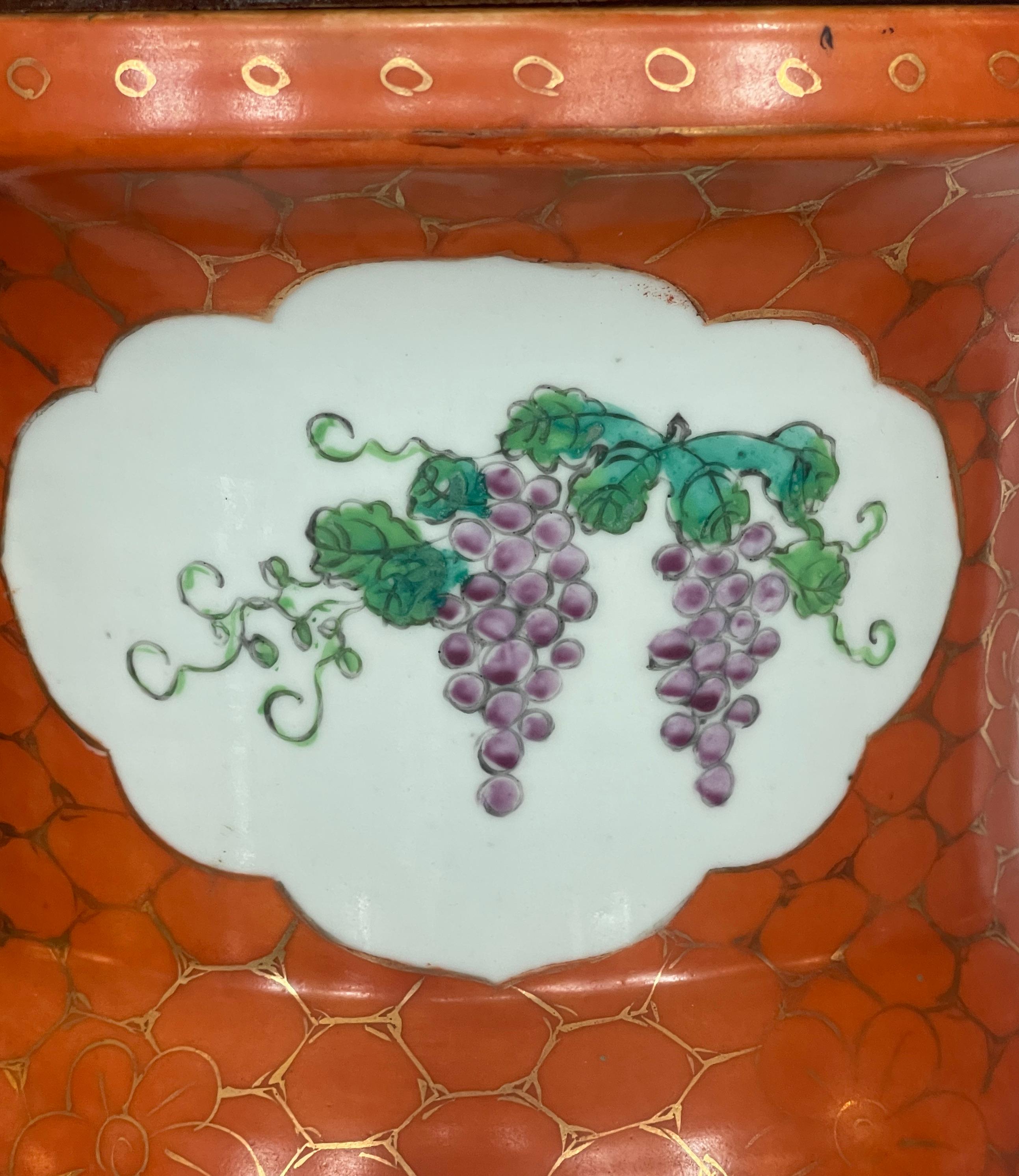 Paire de lampes Zhadou en porcelaine chinoise ancienne à motif de famille rose en vente 1