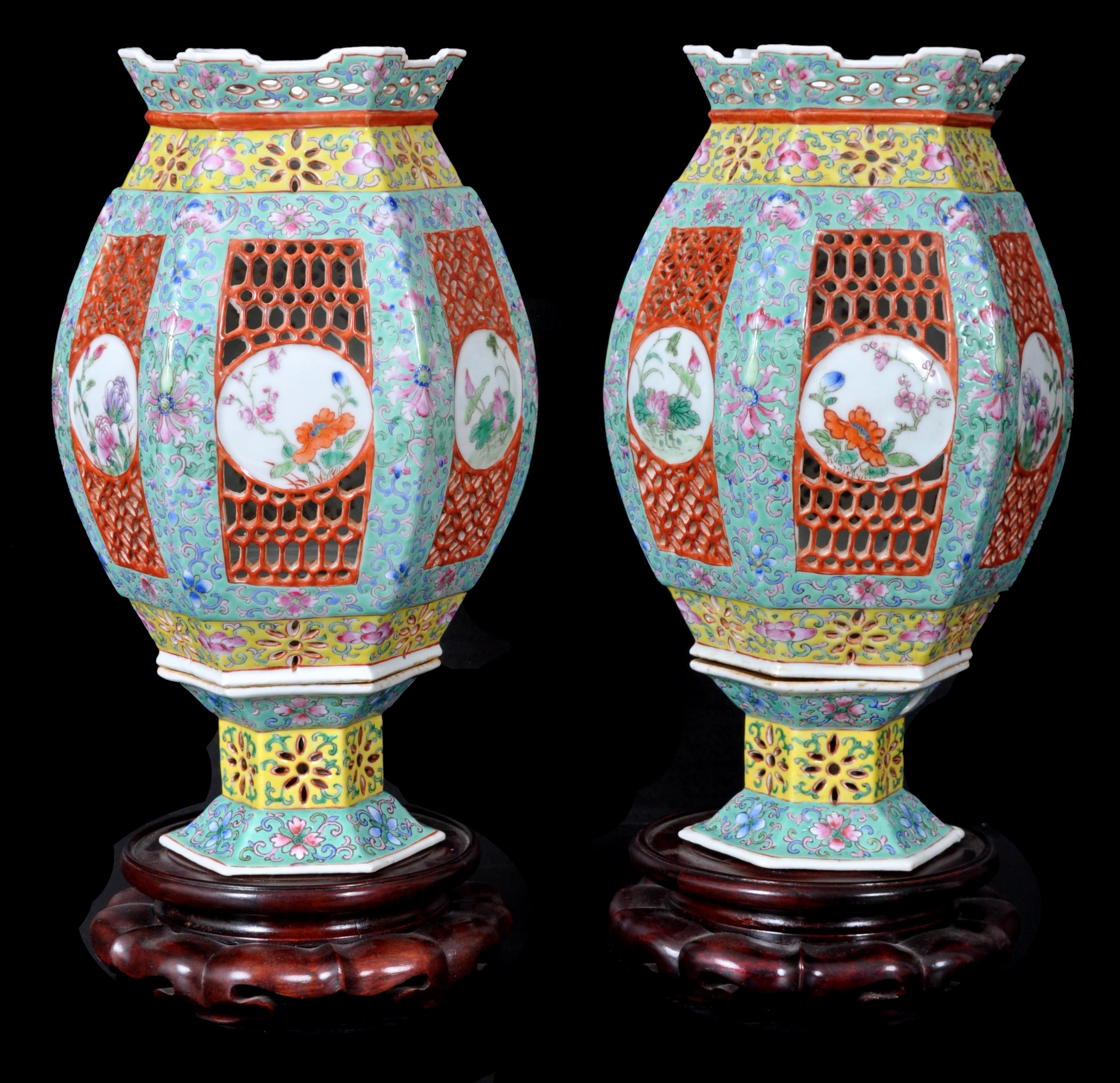 Pair of Antique Chinese Republican Period Imperial Porcelain Wedding Lanterns In Good Condition In Portland, OR