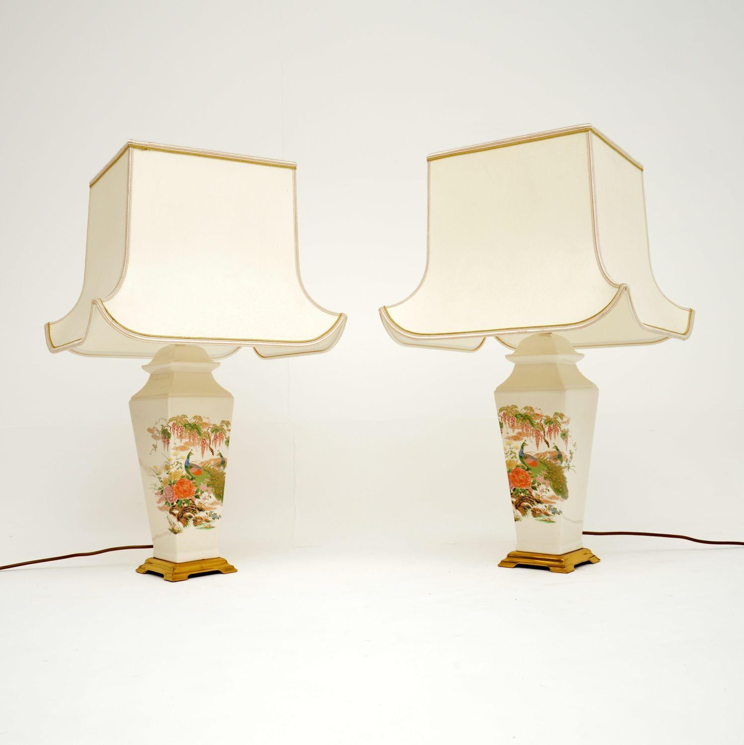 A beautiful pair of high quality vintage table lamps in the antique Chinese style. These were made in England, they date from around the 1970-80’s.

They are very well made and are an impressive size. They are a lovely colour and are beautifully
