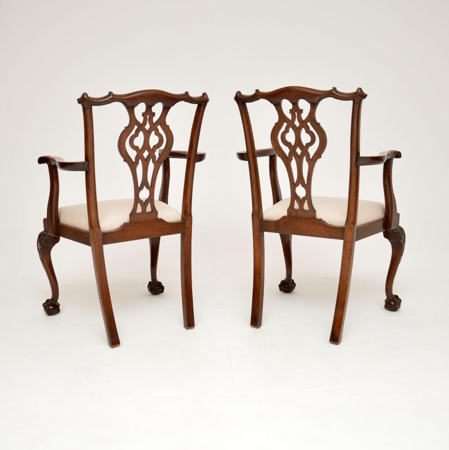 Pair of Antique Chippendale Revival Carver Armchairs In Good Condition In London, GB