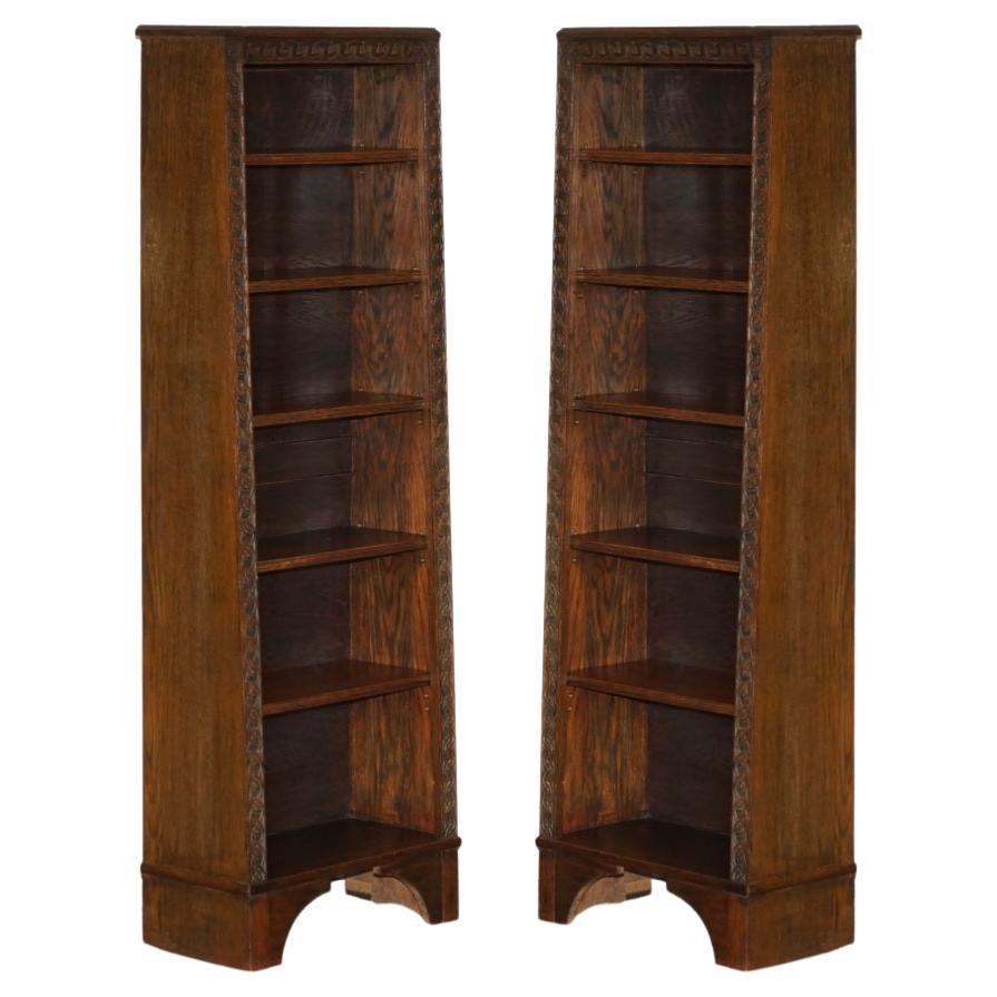 PAIR OF ANTIQUE CIRCA 1880 JACOBEAN REVIVAL TALL WATERFALL LiBRARY BOOKCASE