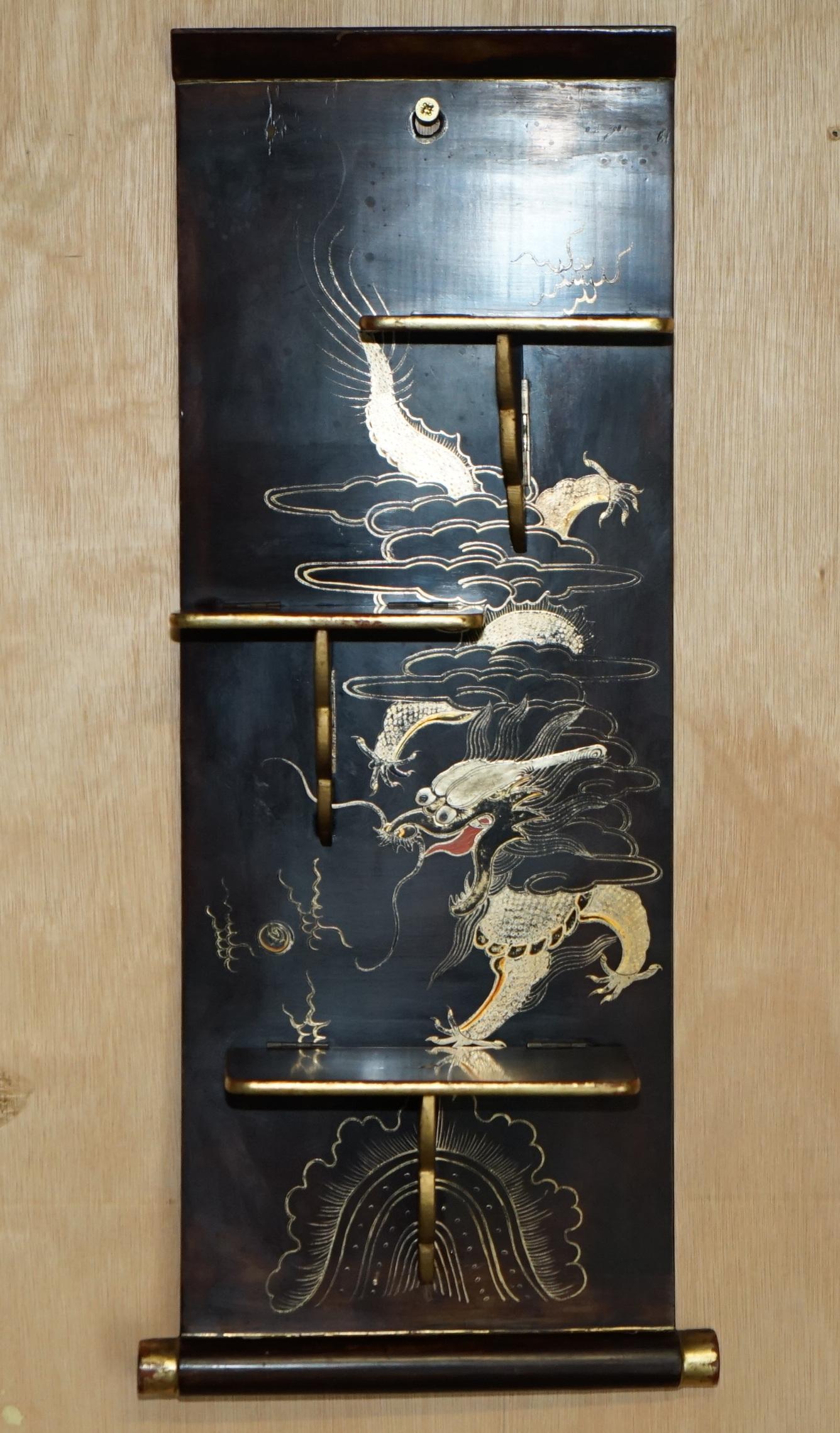 PAIRE D'ÉLÉMENTS ANTIQUES CIRCA 1900 EXPORTATION CHINOISERIE DRAGON ÉLÉMENTS PLIANTS en vente 6