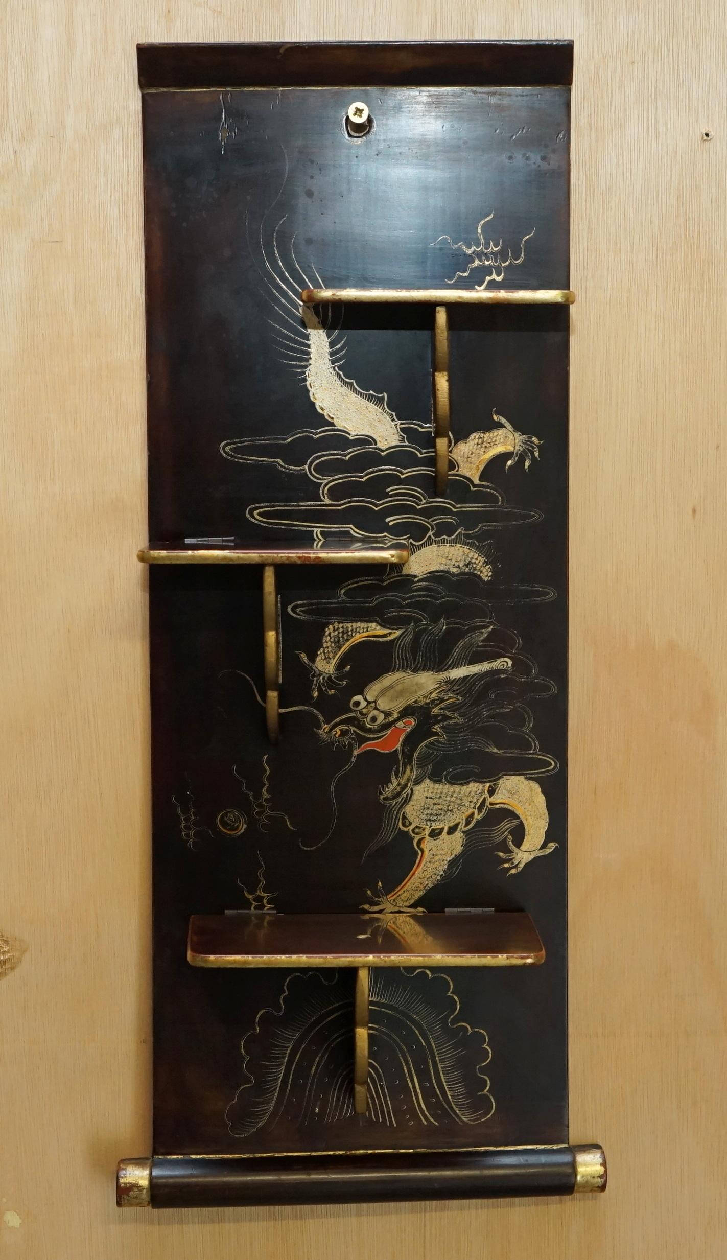 PAIRE D'ÉLÉMENTS ANTIQUES CIRCA 1900 EXPORTATION CHINOISERIE DRAGON ÉLÉMENTS PLIANTS en vente 12
