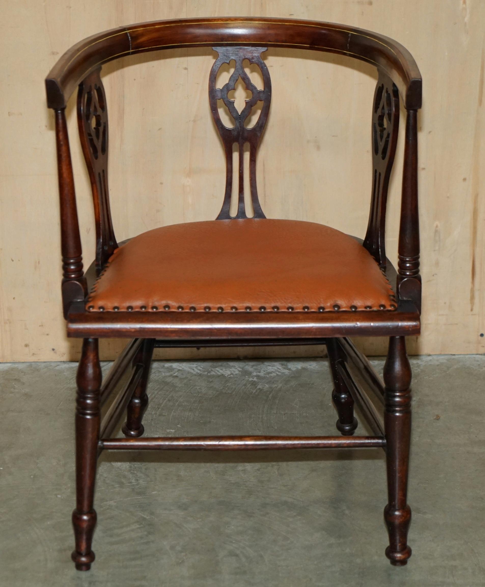 PAIR OF ANTIQUE CIRCA 1900 EDWARDIAN HARDWOOD & WALNUT INLAID CAPTAINS ARMCHAIRs For Sale 9