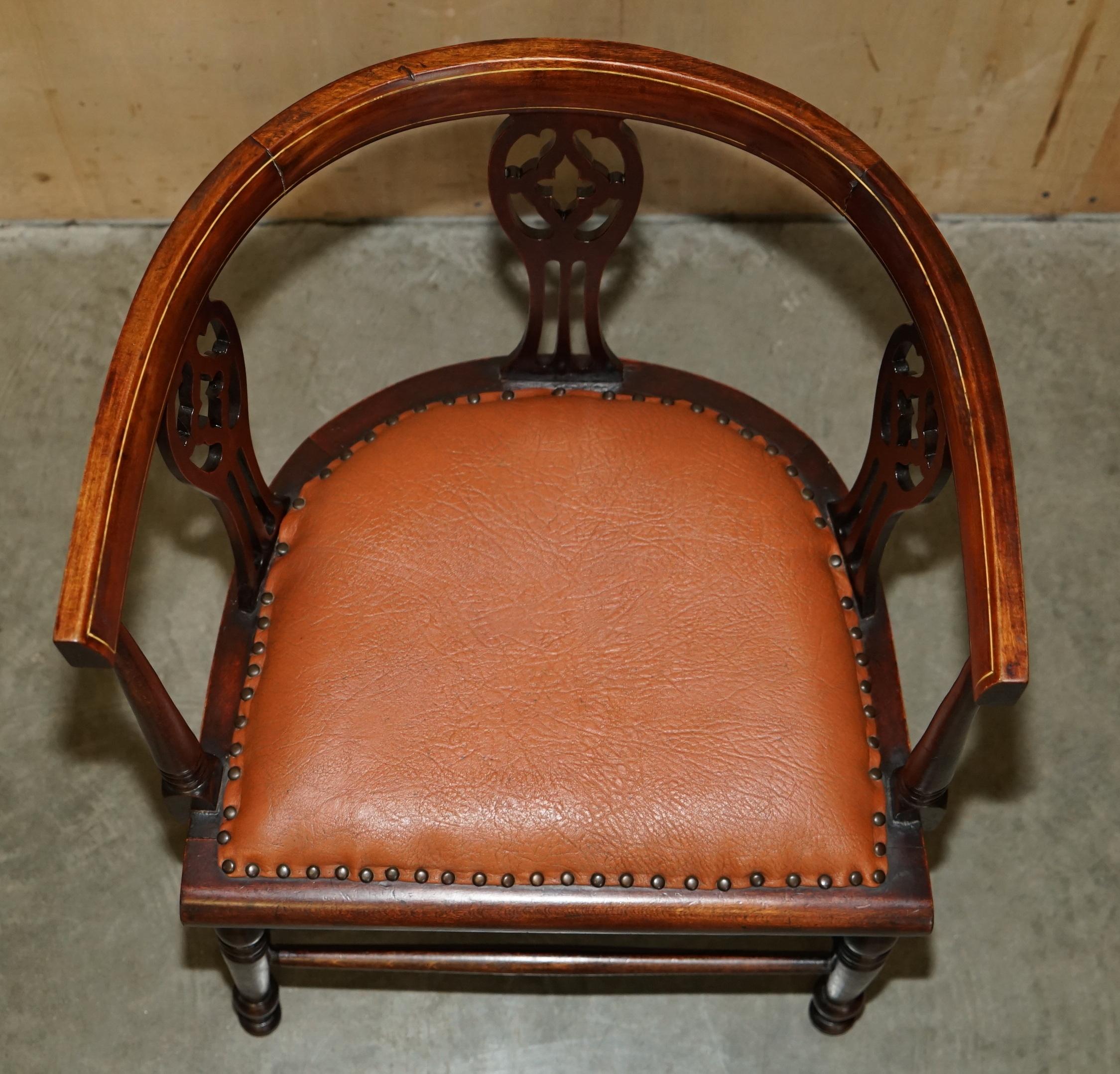 PAIR OF ANTIQUE CIRCA 1900 EDWARDIAN HARDWOOD & WALNUT INLAID CAPTAINS ARMCHAIRs For Sale 10