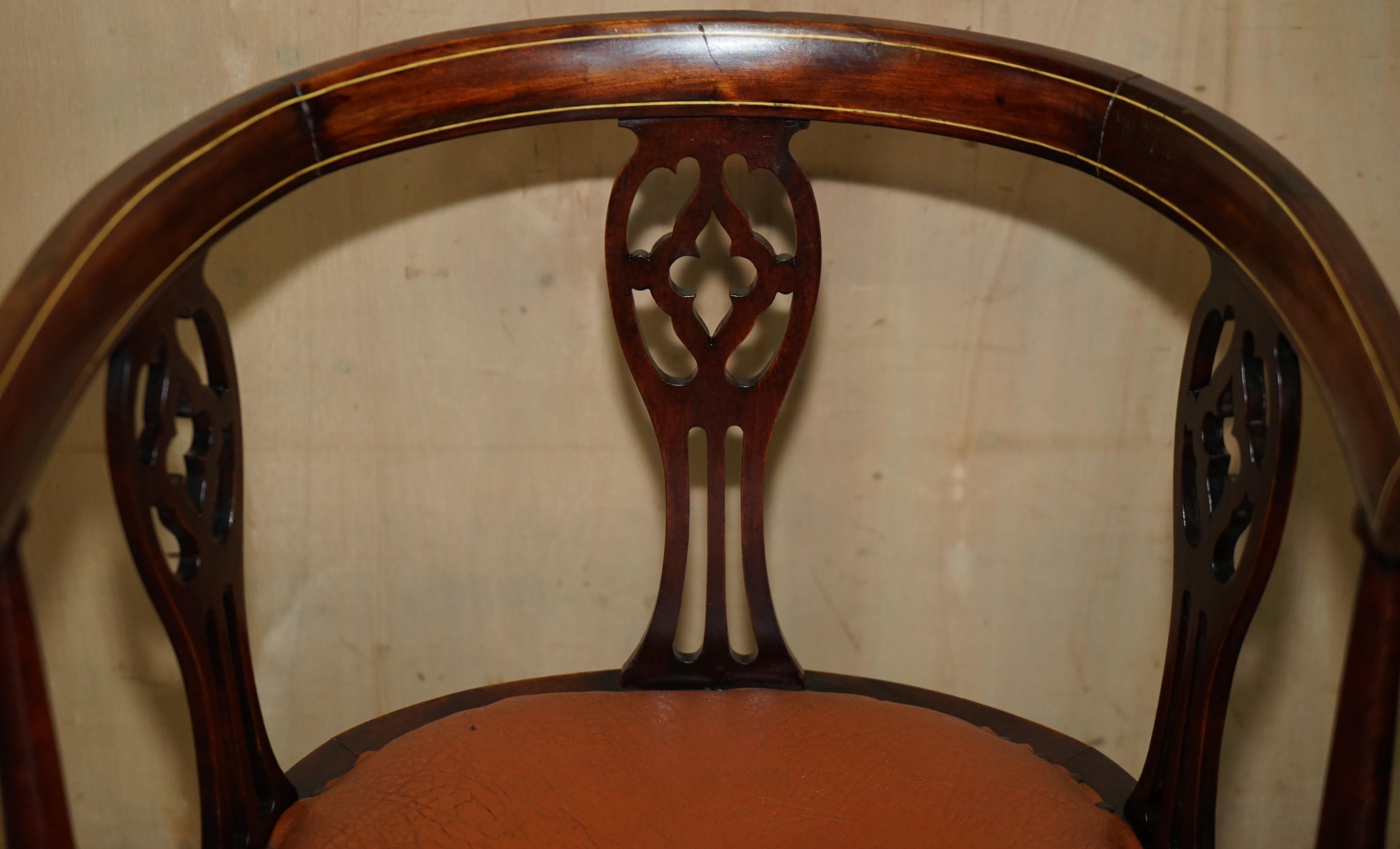 English PAIR OF ANTIQUE CIRCA 1900 EDWARDIAN HARDWOOD & WALNUT INLAID CAPTAINS ARMCHAIRs For Sale