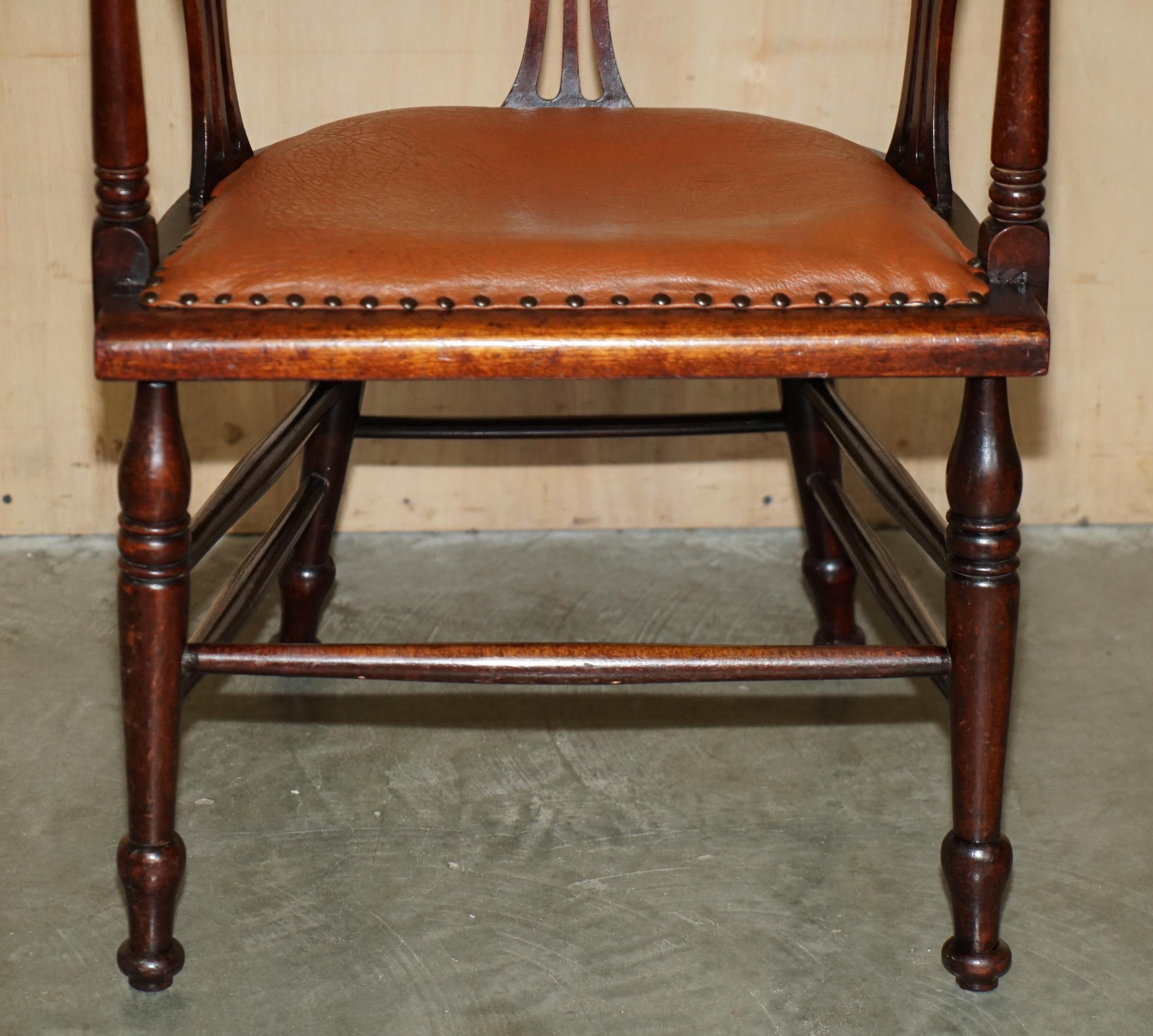 PAIR OF ANTIQUE CIRCA 1900 EDWARDIAN HARDWOOD & WALNUT INLAID CAPTAINS ARMCHAIRs For Sale 1