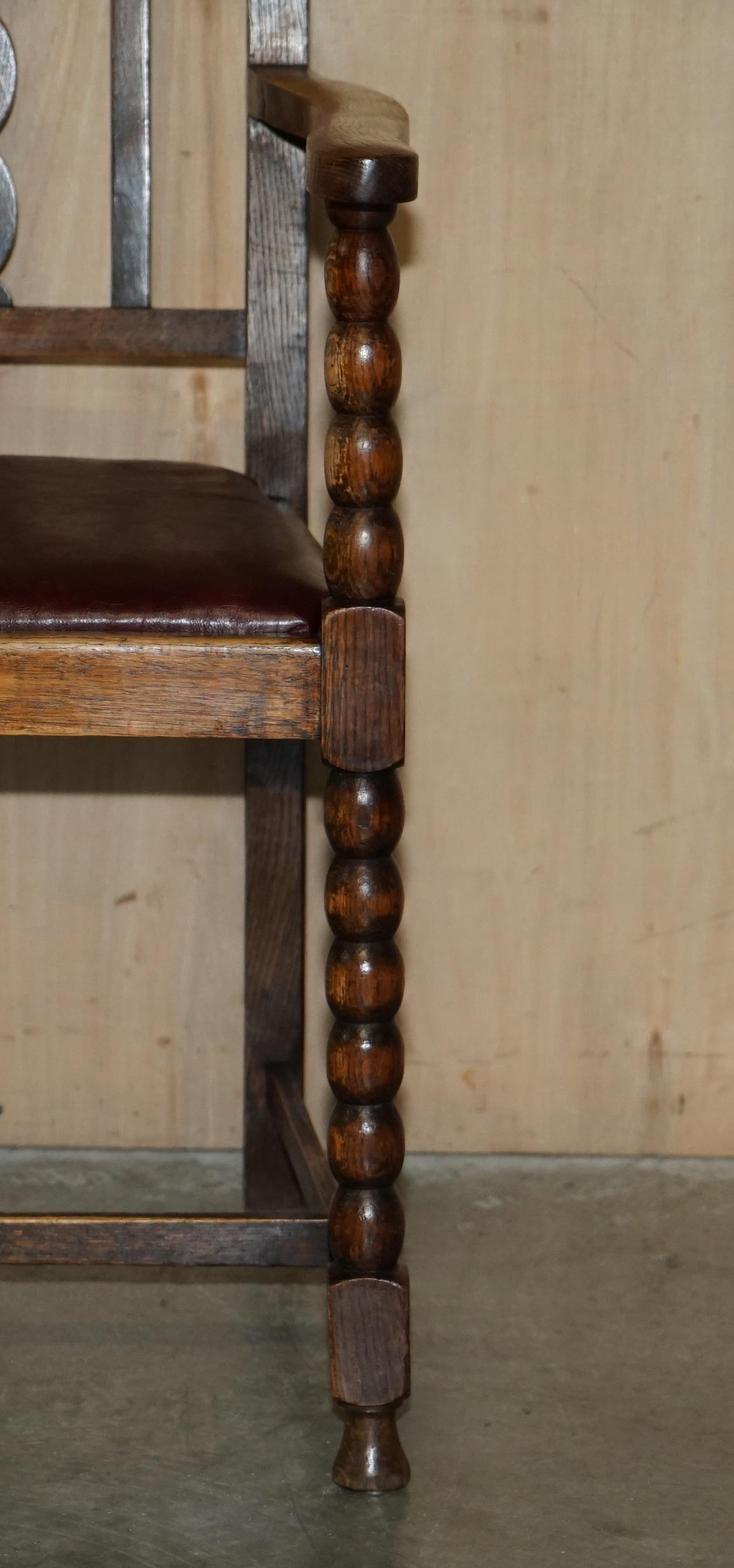 Pair of Antique circa 1900 Edwardian Scottish Oak Bobbin Turned Carver Armchairs For Sale 8