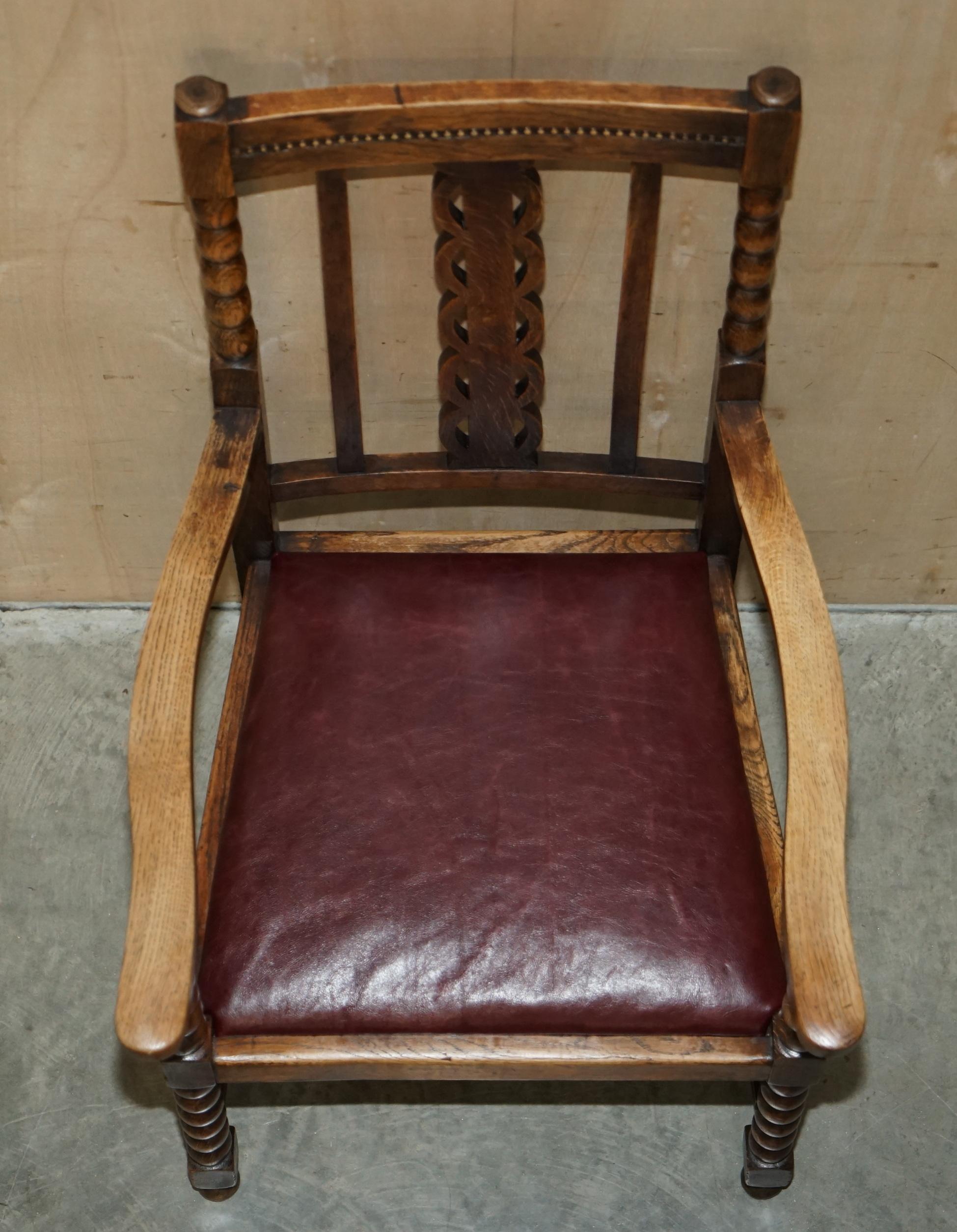 Pair of Antique circa 1900 Edwardian Scottish Oak Bobbin Turned Carver Armchairs For Sale 9