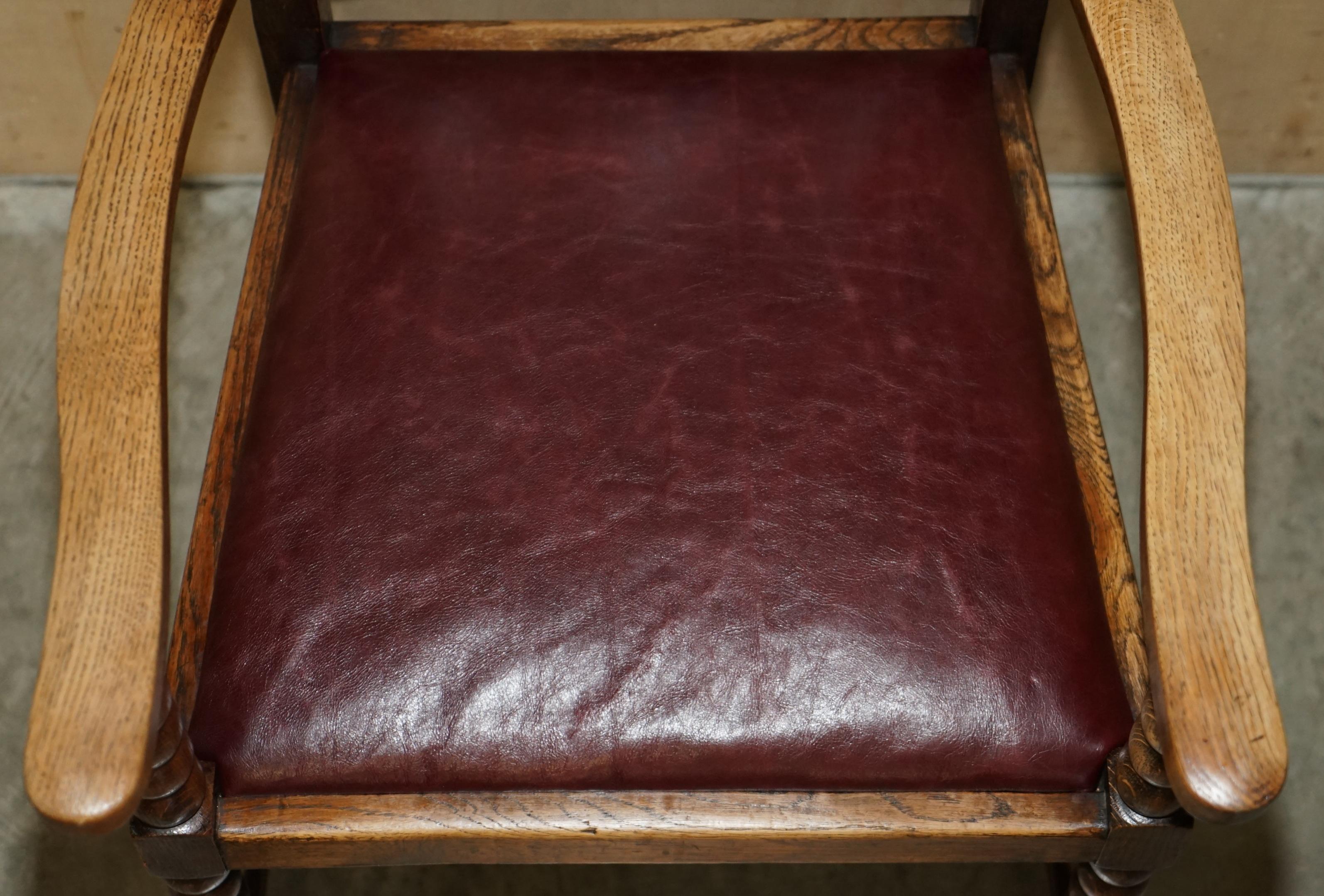 Pair of Antique circa 1900 Edwardian Scottish Oak Bobbin Turned Carver Armchairs For Sale 10