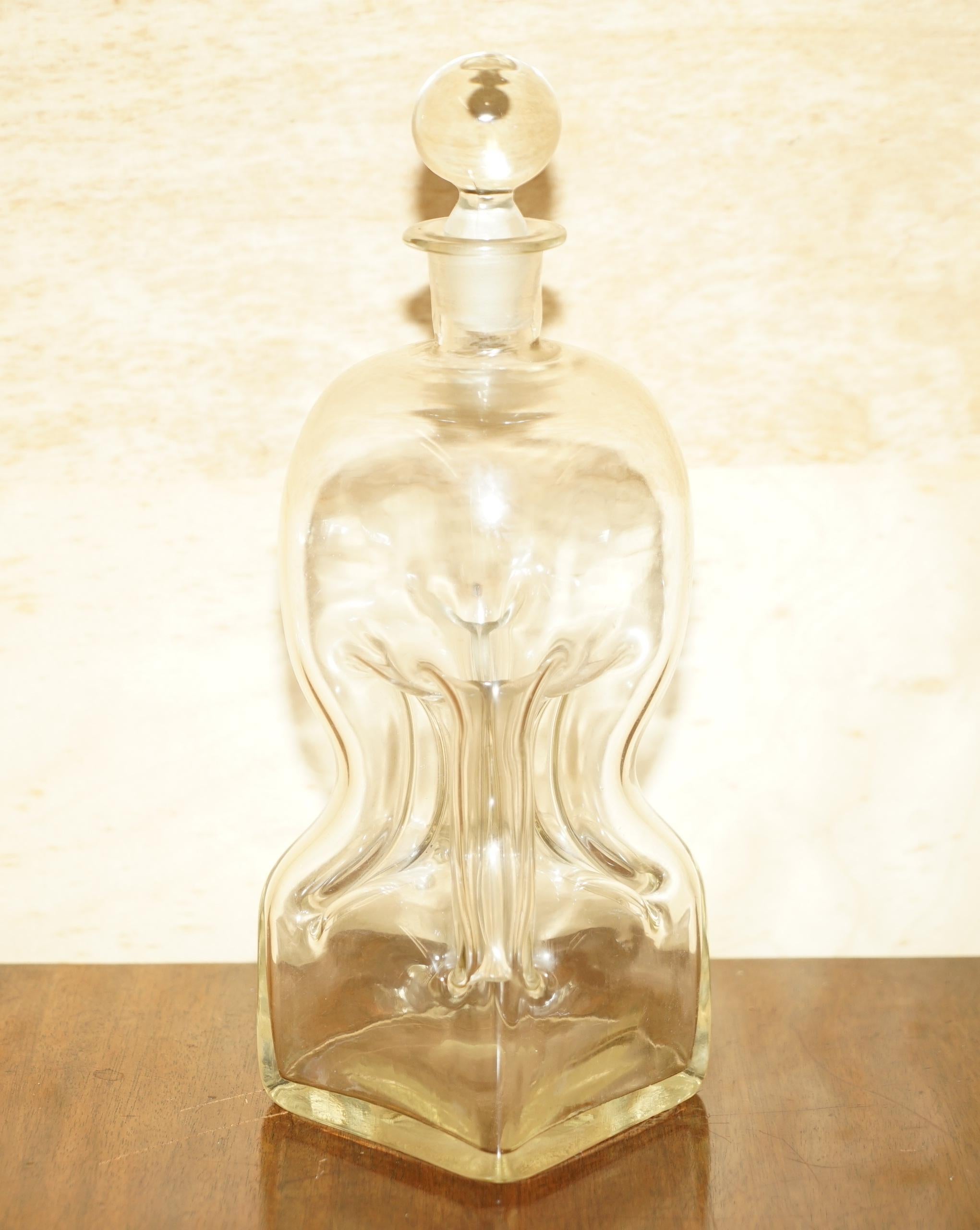 Pair of Antique circa 1900 Pinch Decanters for Serving Whiskey Bourbon Vodka Gin For Sale 1