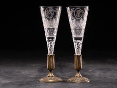 Pareja de Copas de Boda de Cristal Antiguo con Tallo de Bronce