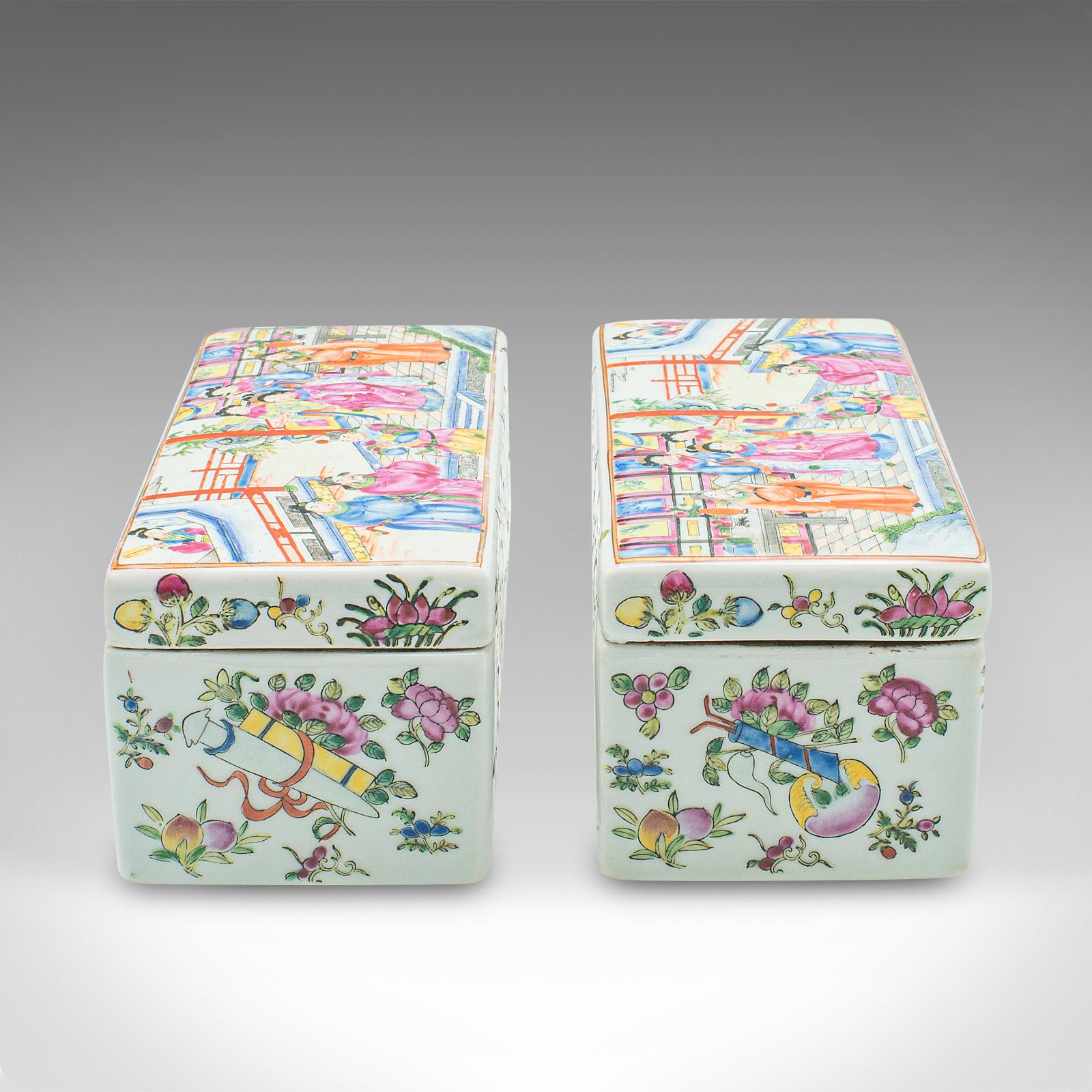 Par De Cajas Decorativas Antiguas, Chinas, Cerámica, Plato Con Tapa, Victorianas, 1900 en Bueno estado para la venta en Hele, Devon, GB