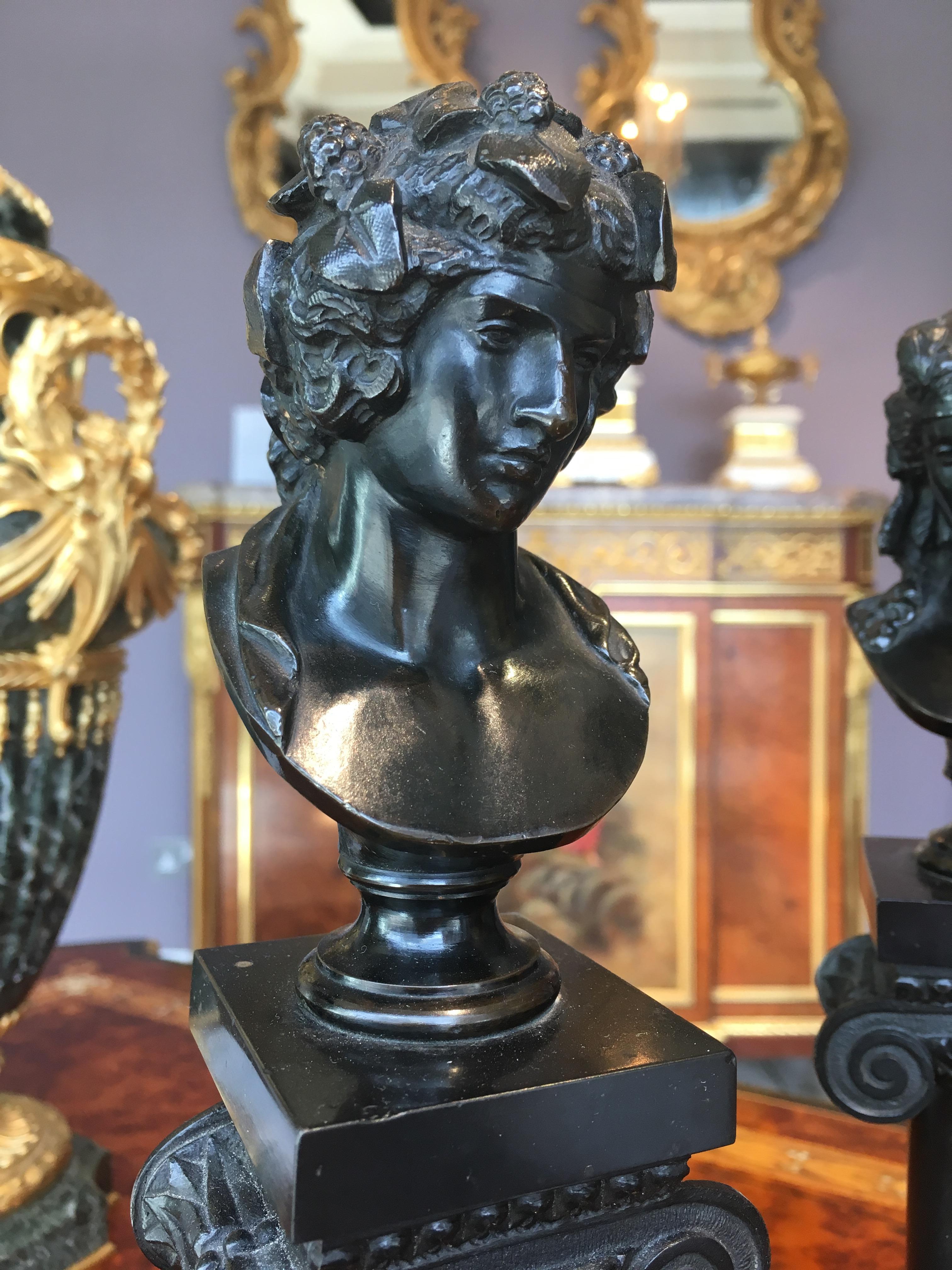 Classical Roman Pair of Antique Decorative Bronze Roman Busts on Columns For Sale