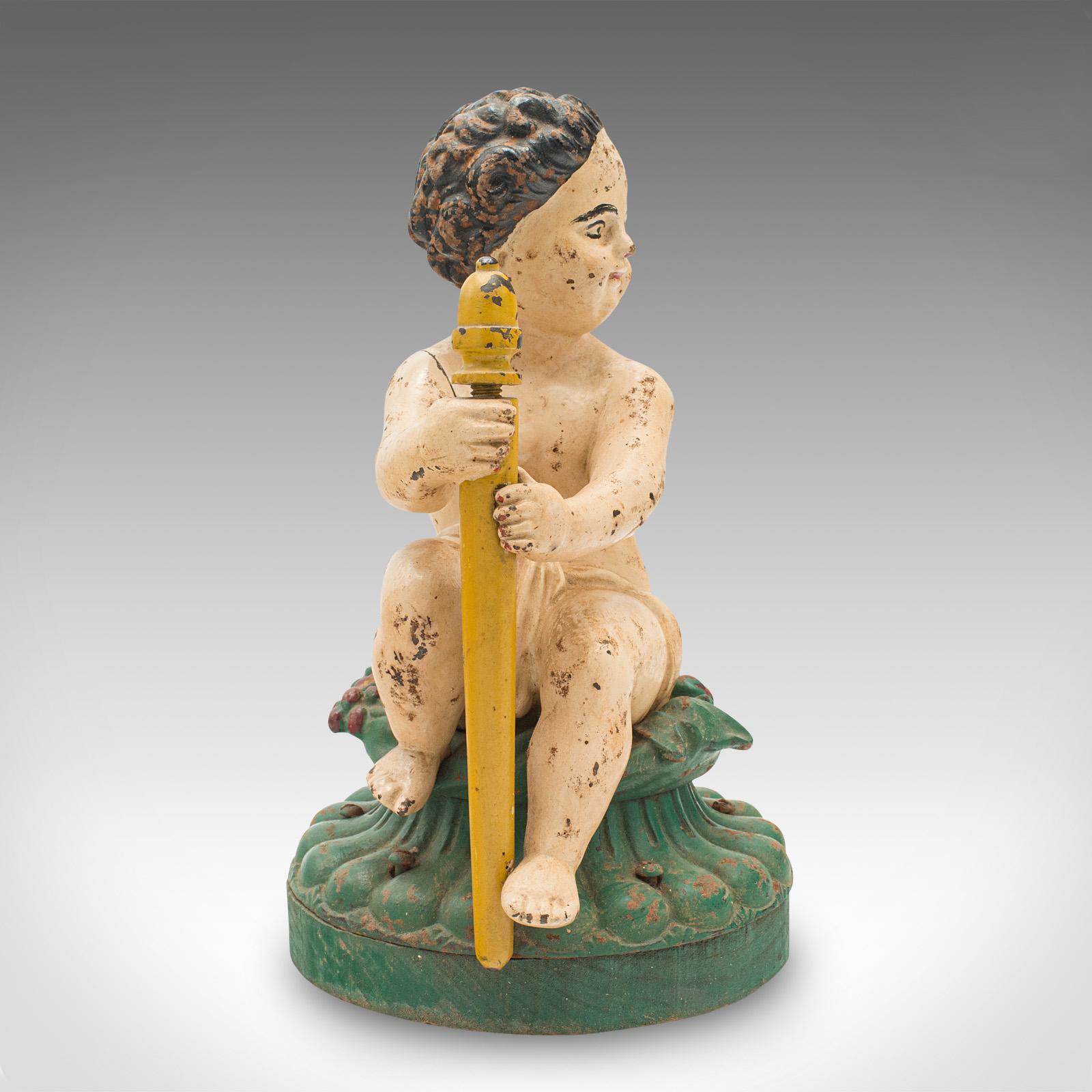 Britannique Paire de figurines décoratives anciennes anglaises, fonte, Rubenesque, victoriennes en vente