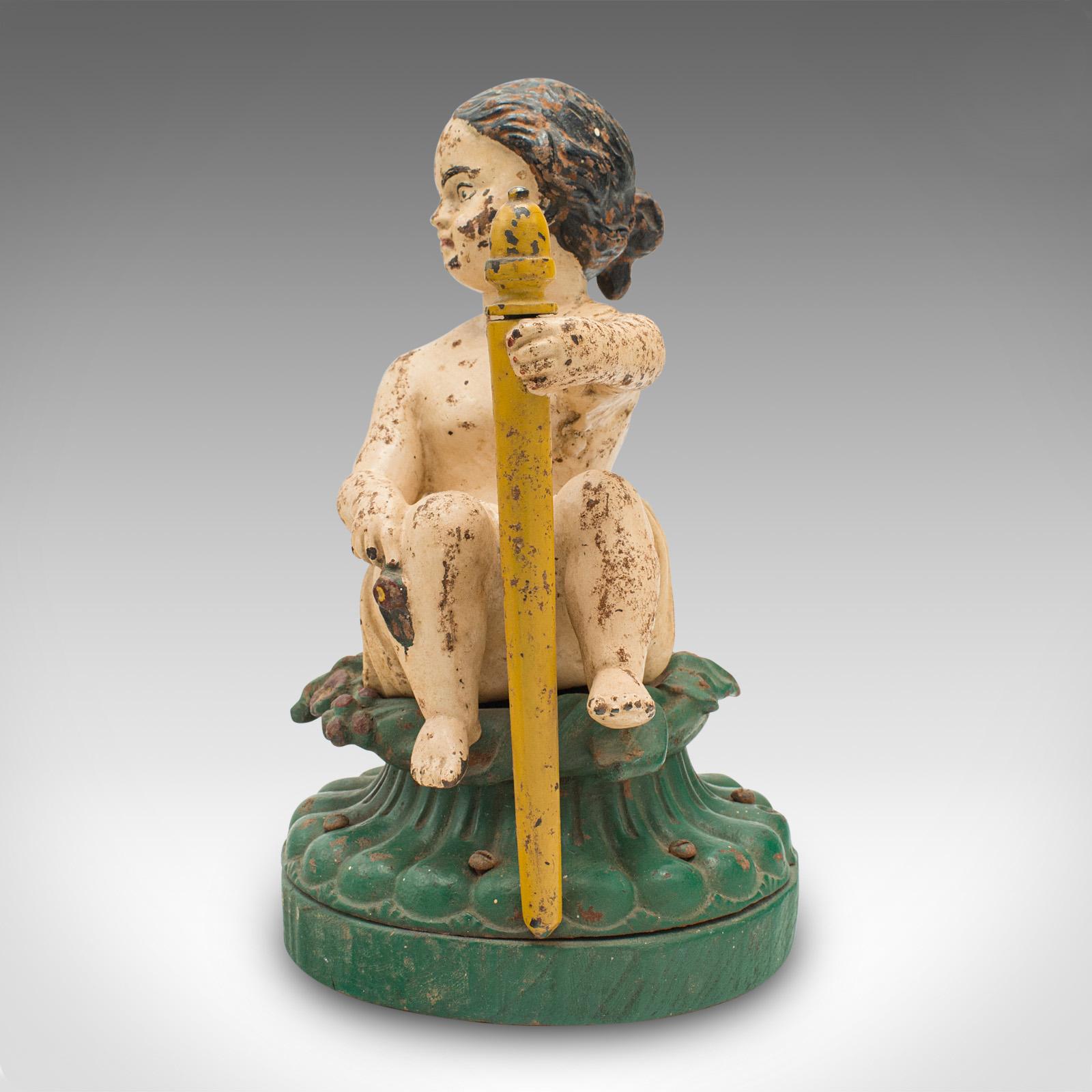 Paire de figurines décoratives anciennes anglaises, fonte, Rubenesque, victoriennes en vente 1