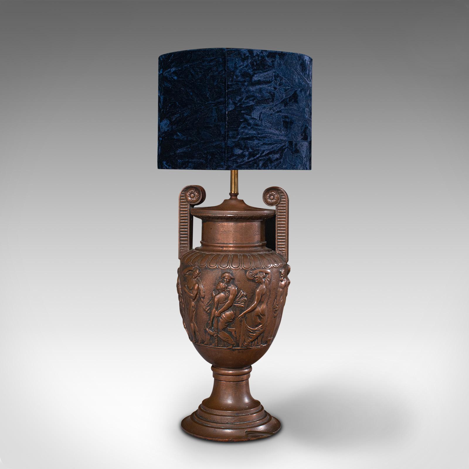 XIXe siècle Paire de lampes décoratives anciennes en bronze, lampe de bureau, vase Townley, style victorien en vente