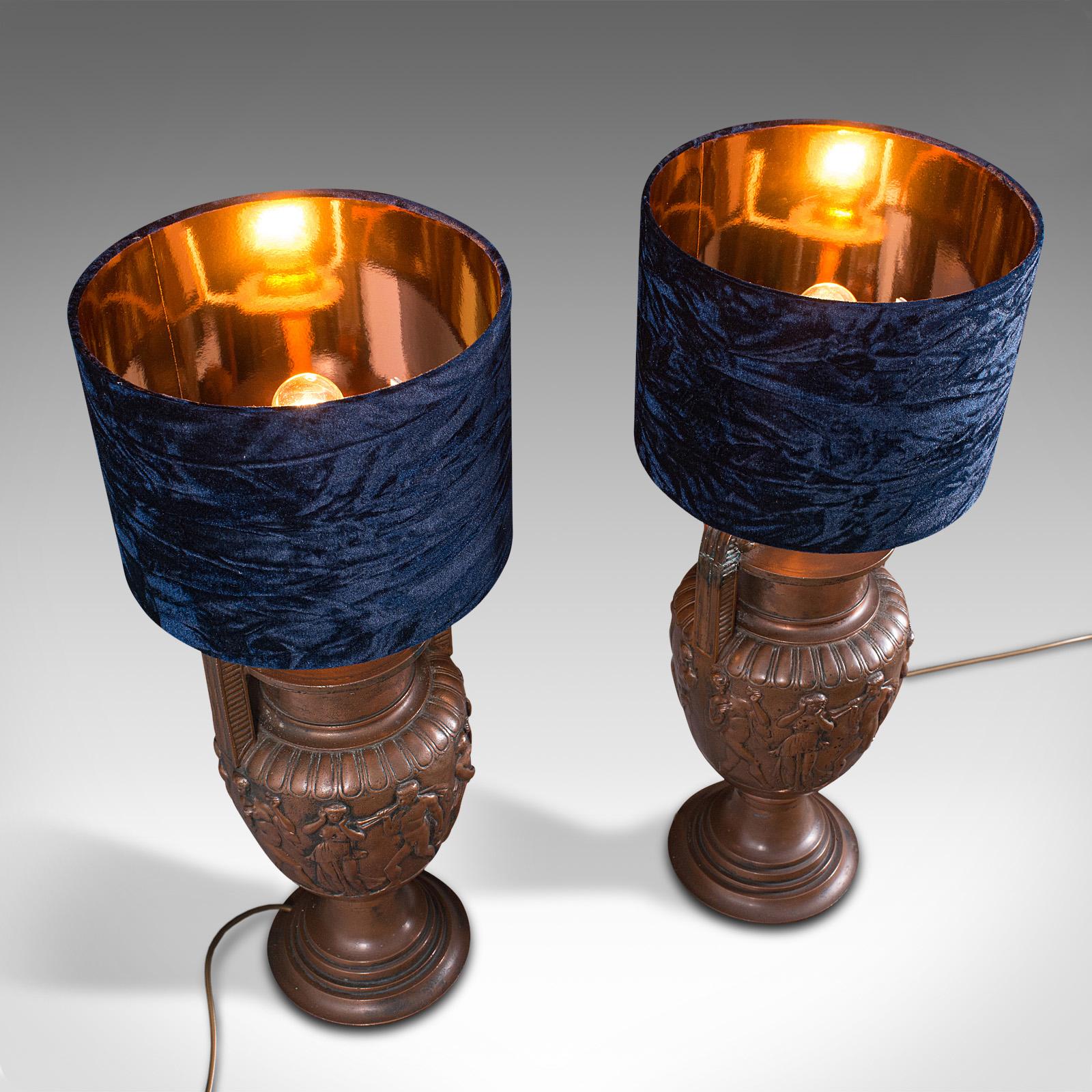 Paire de lampes décoratives anciennes en bronze, lampe de bureau, vase Townley, style victorien en vente 2