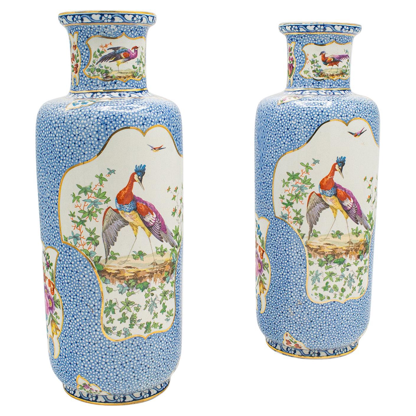 Paar antike dekorative Stem-Vasen, englisch, keramische Blumenhülse, edwardianisch
