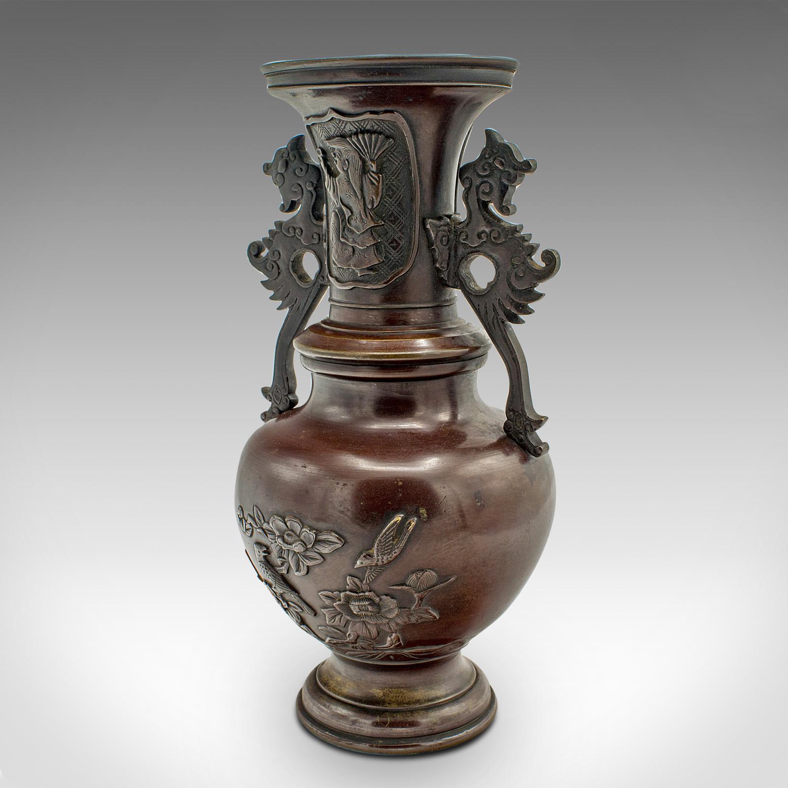 Pair Of Antique Decorative Urns, Japanese, Bronze, Vase, Edo Period, Victorian For Sale 4