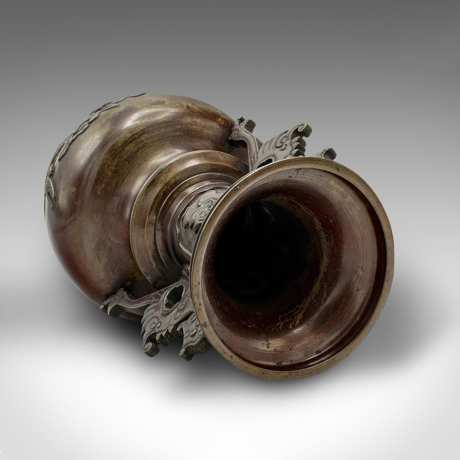 Pair Of Antique Decorative Urns, Japanese, Bronze, Vase, Edo Period, Victorian For Sale 5