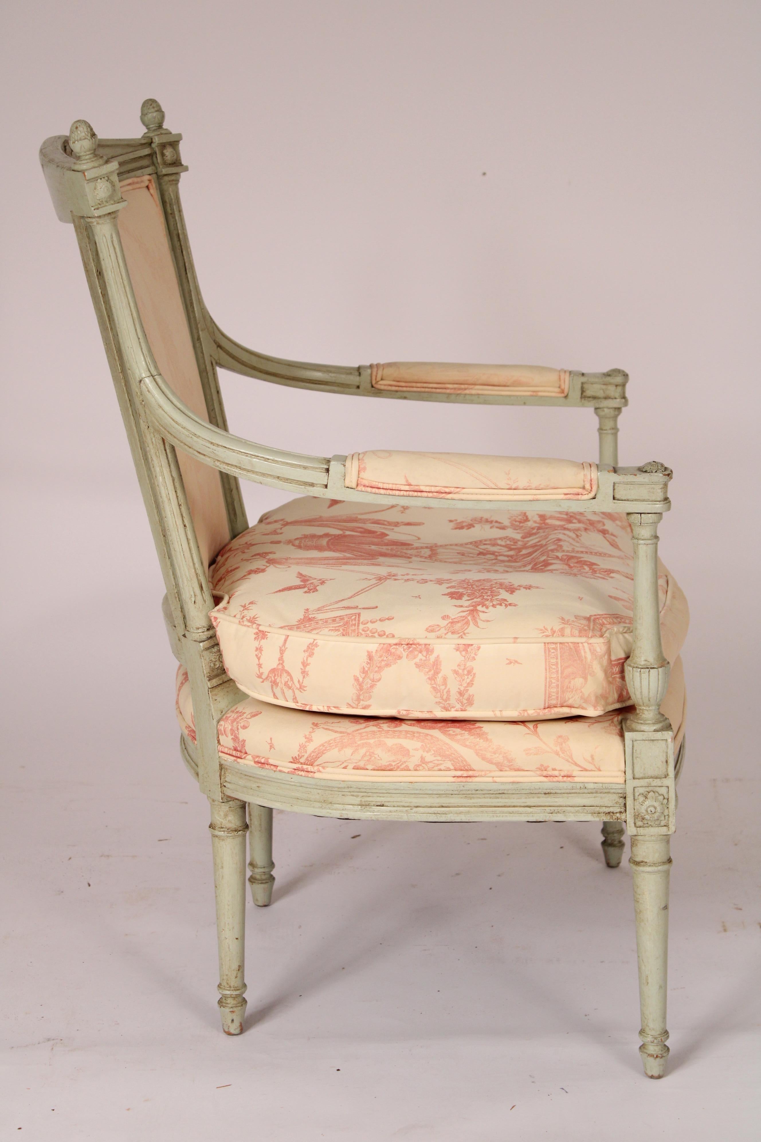 Début du 20ème siècle Paire de fauteuils anciens peints de style Directoire en vente